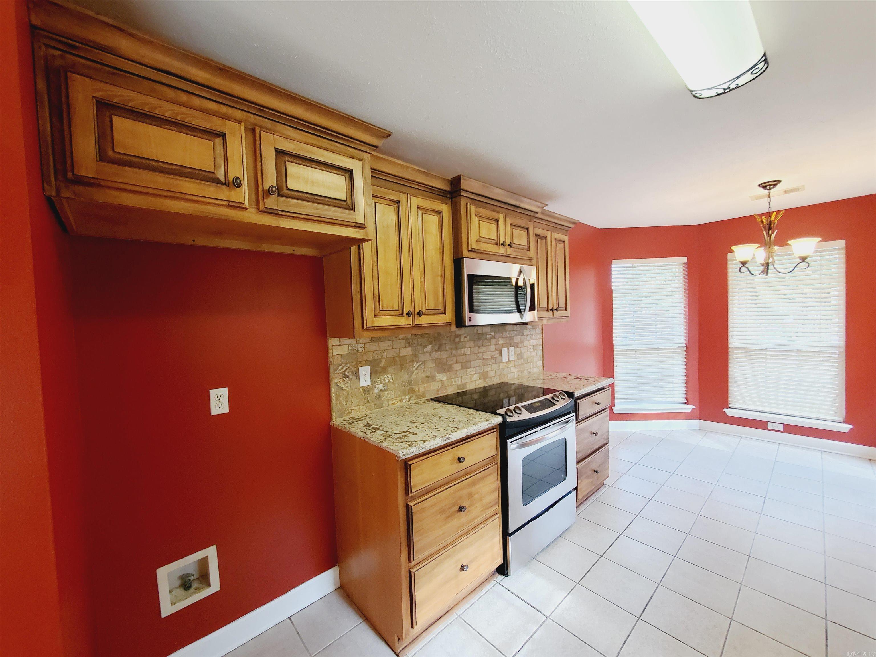 GARDEN OAKS ADDN - Residential