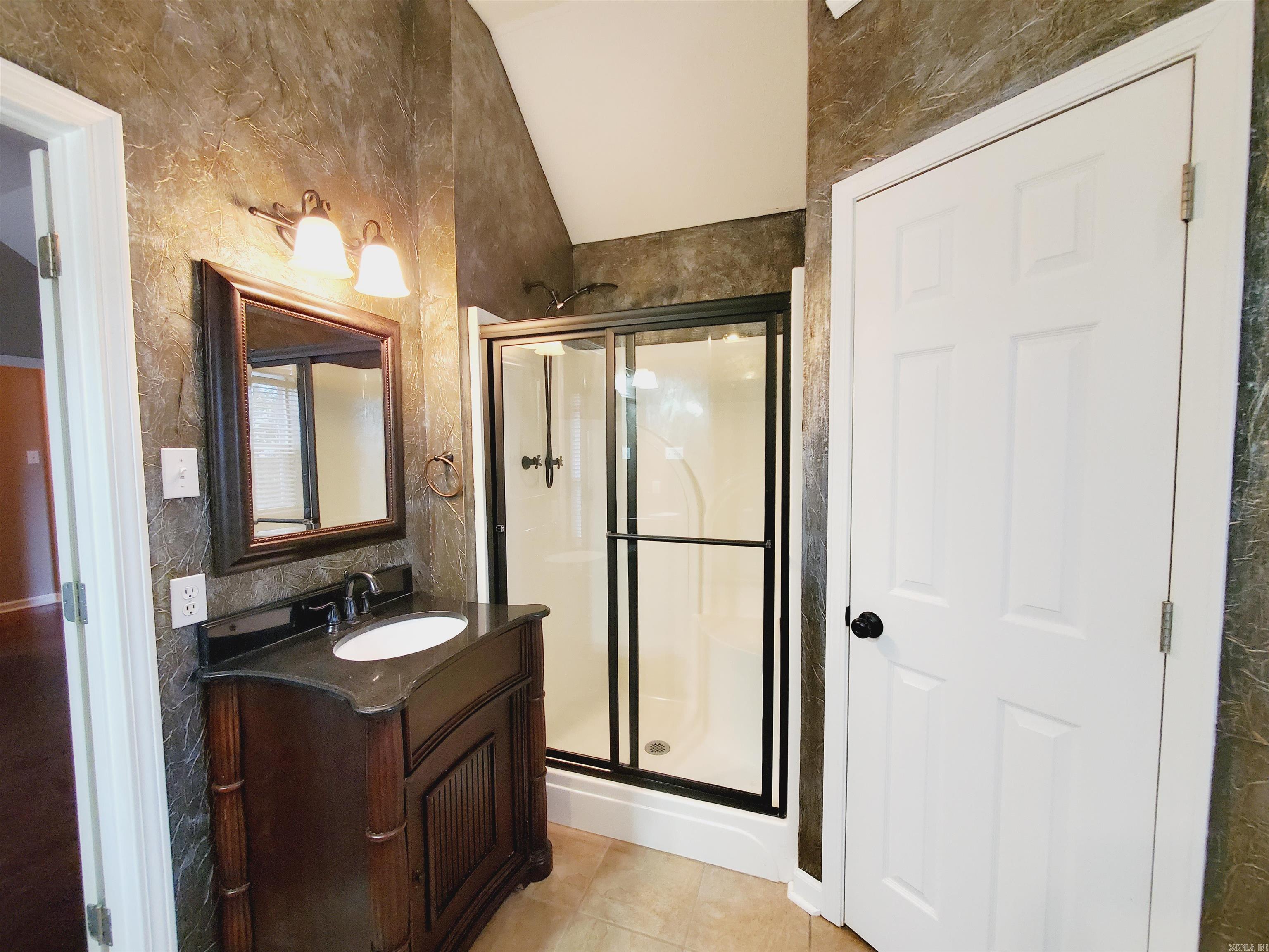 GARDEN OAKS ADDN - Residential