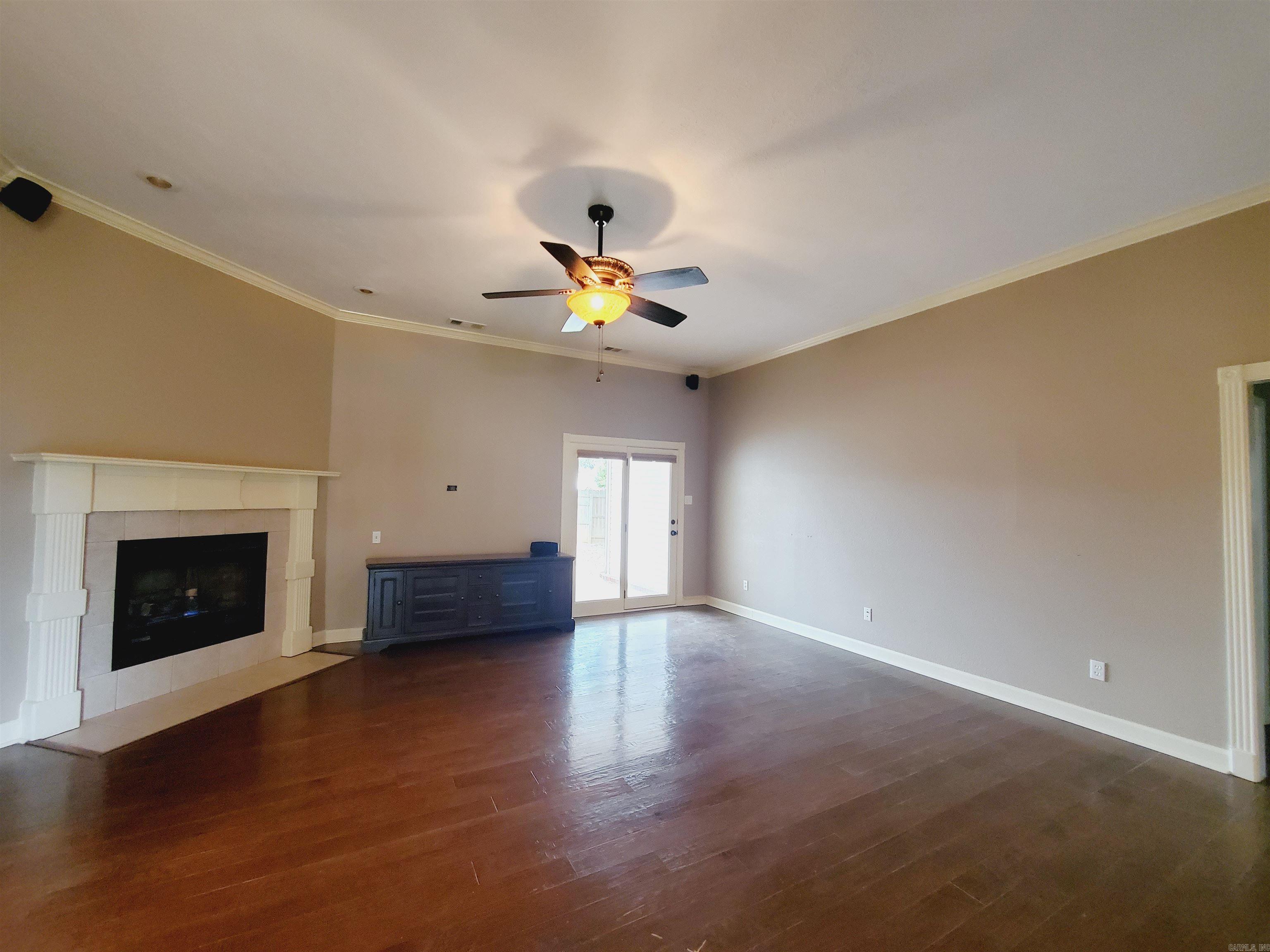 GARDEN OAKS ADDN - Residential