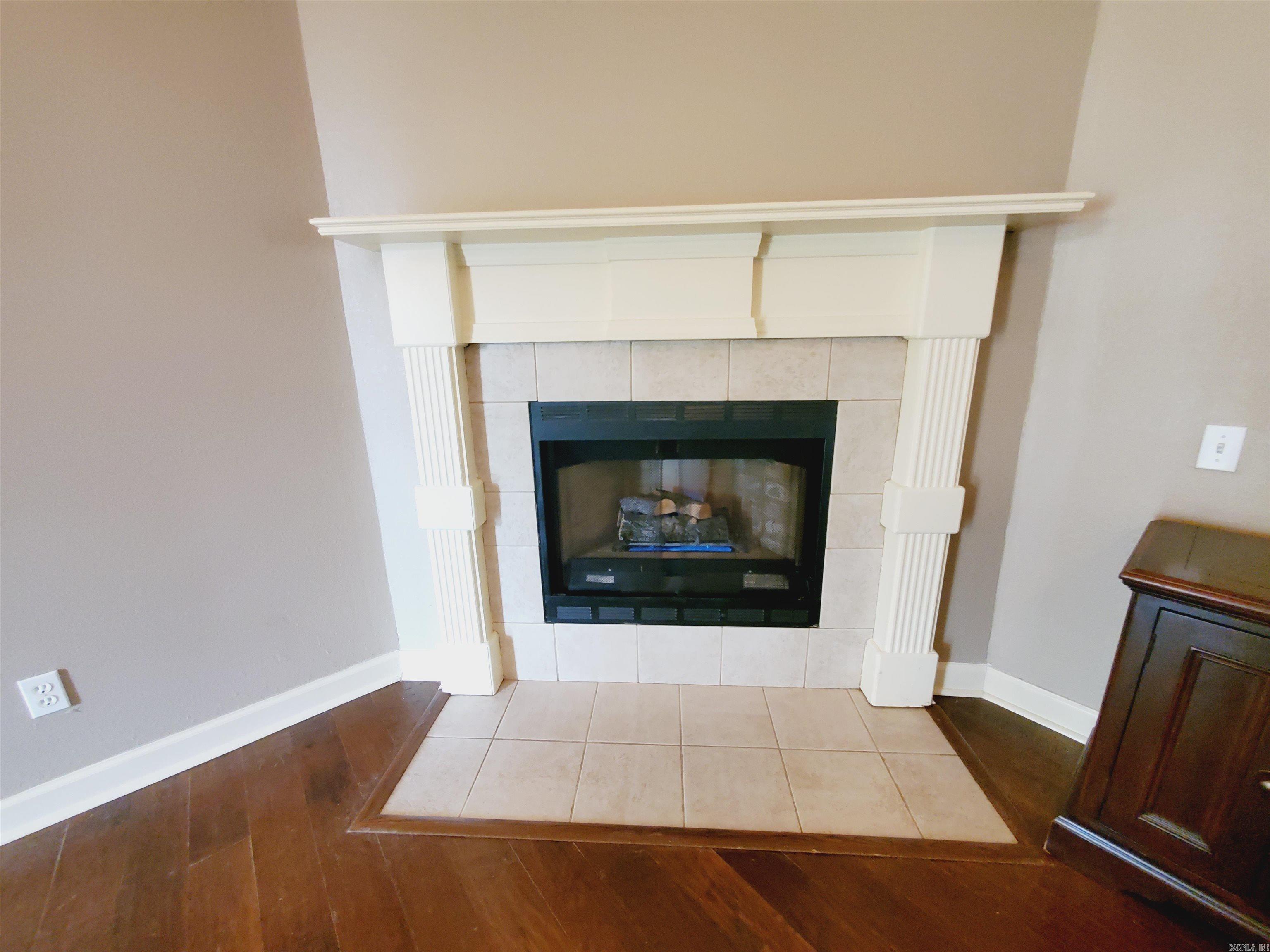 GARDEN OAKS ADDN - Residential