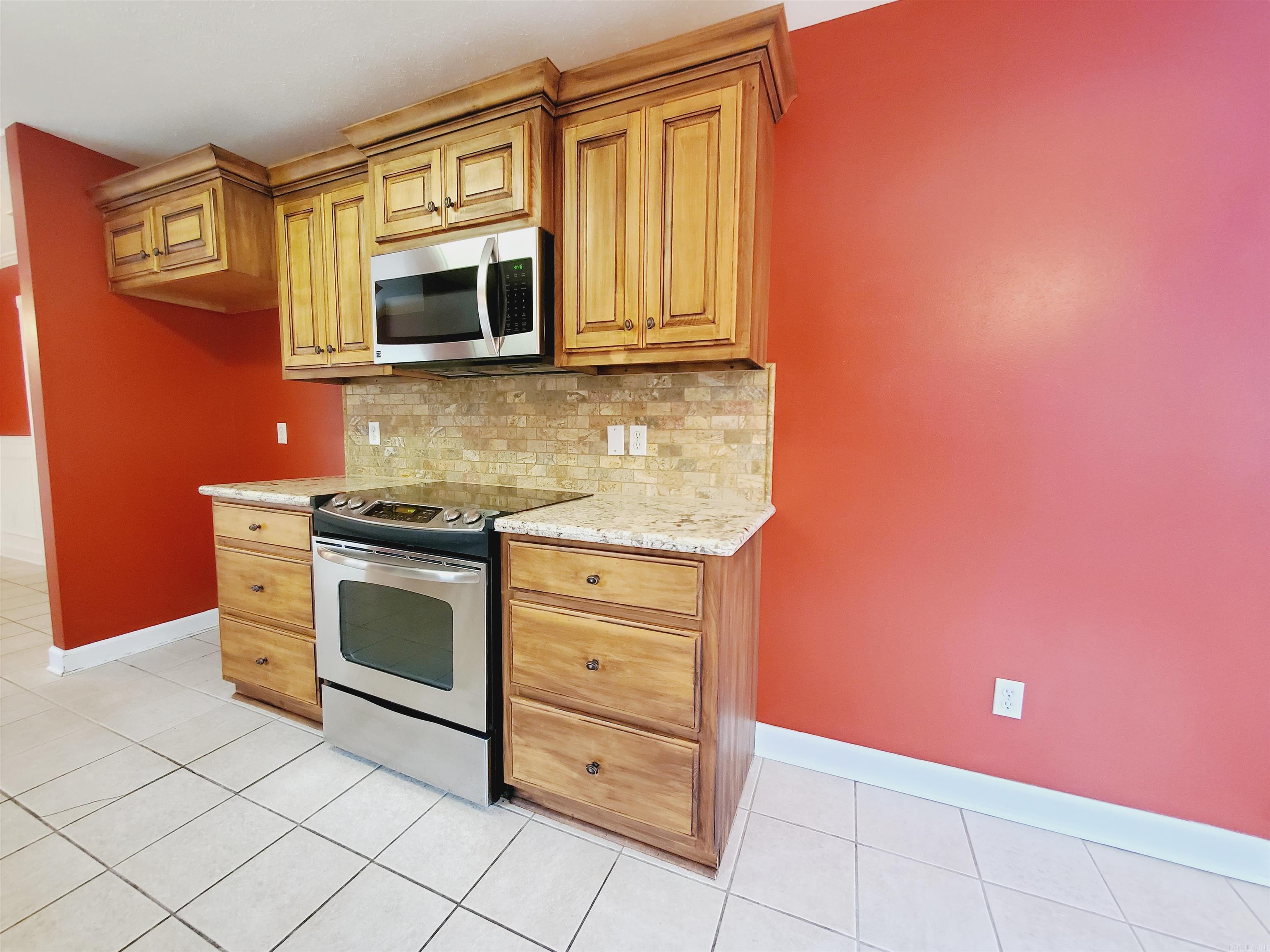 GARDEN OAKS ADDN - Residential