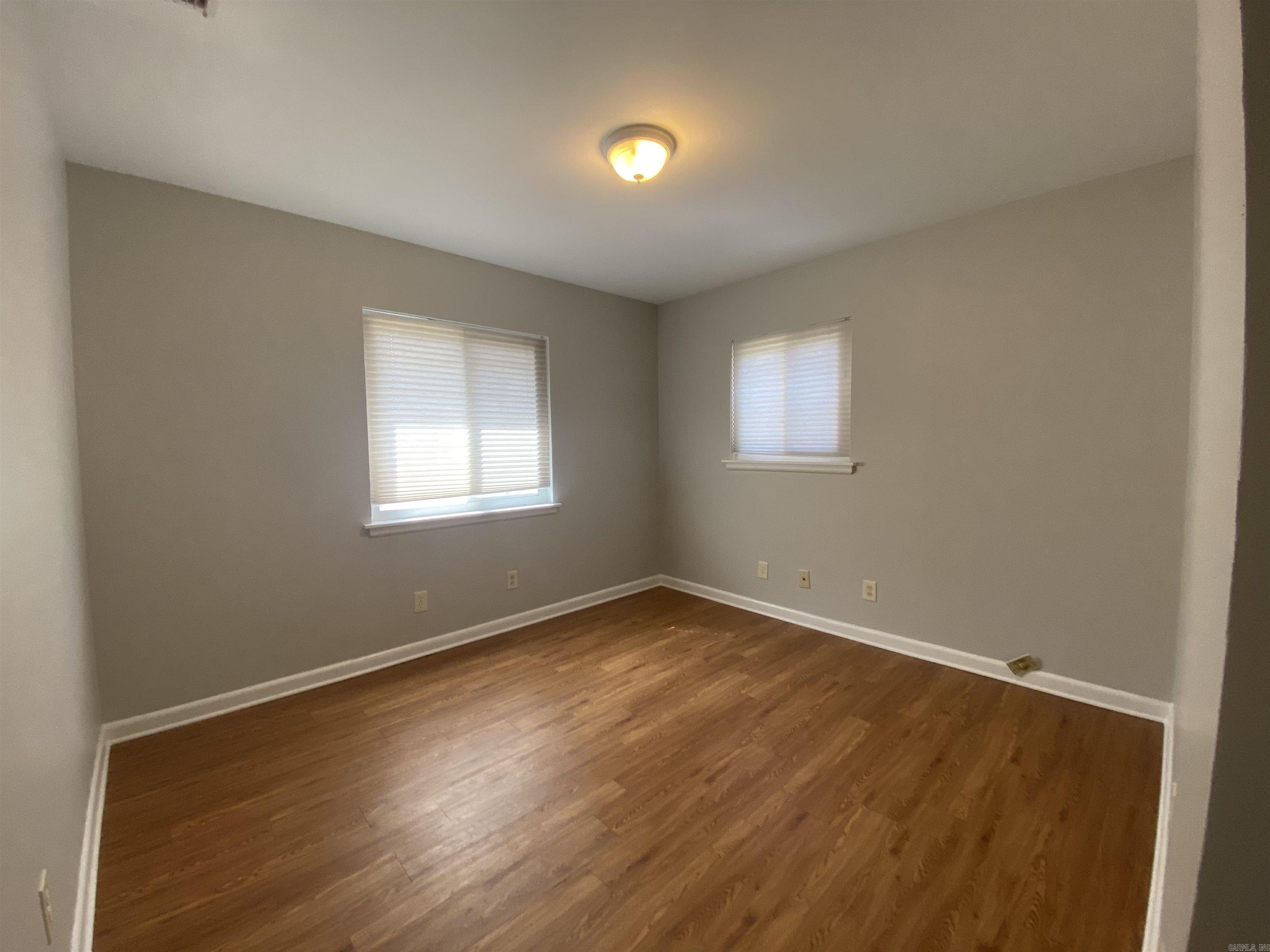 Ellis Acres - Residential Lease