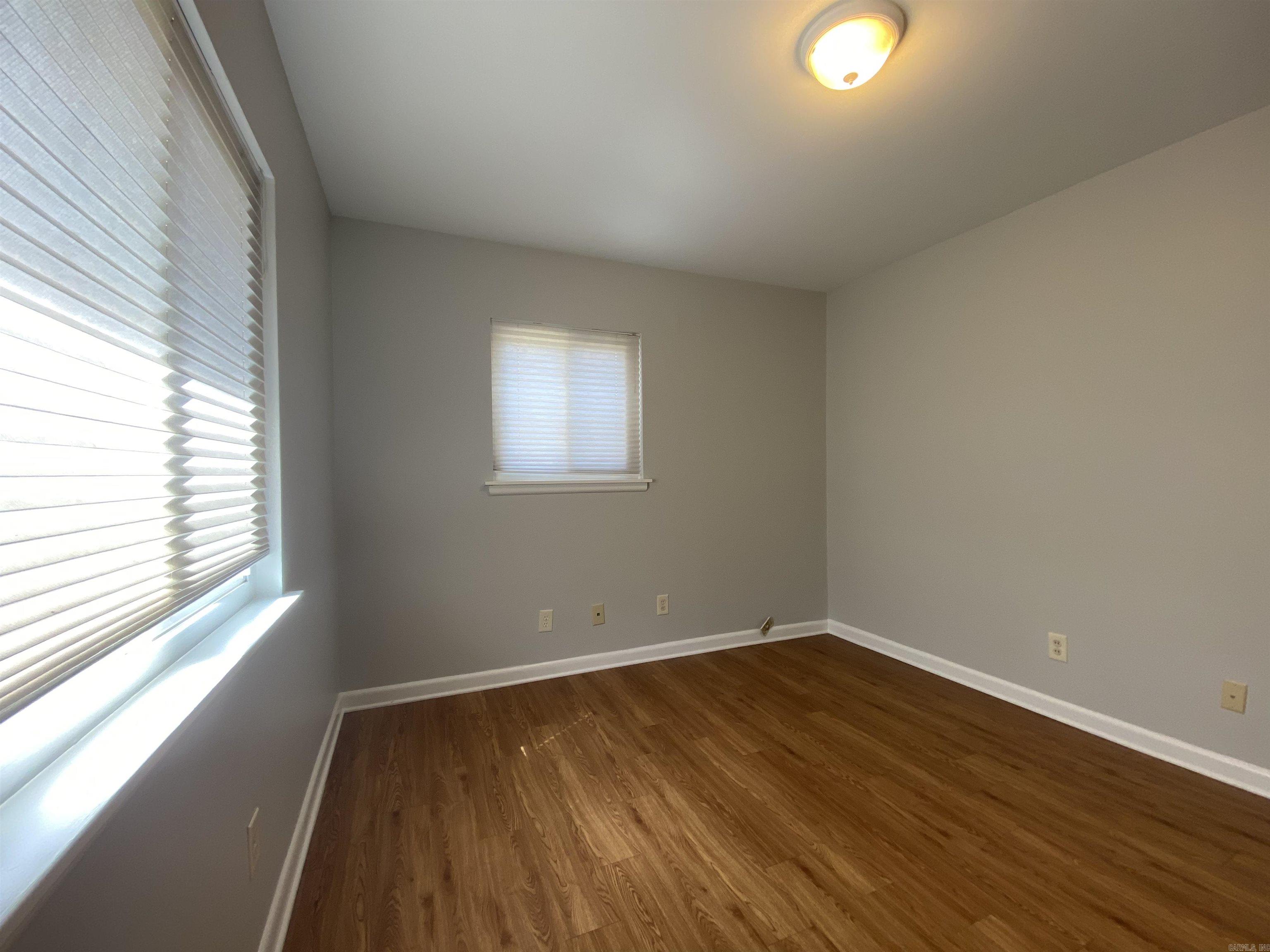 Ellis Acres - Residential Lease