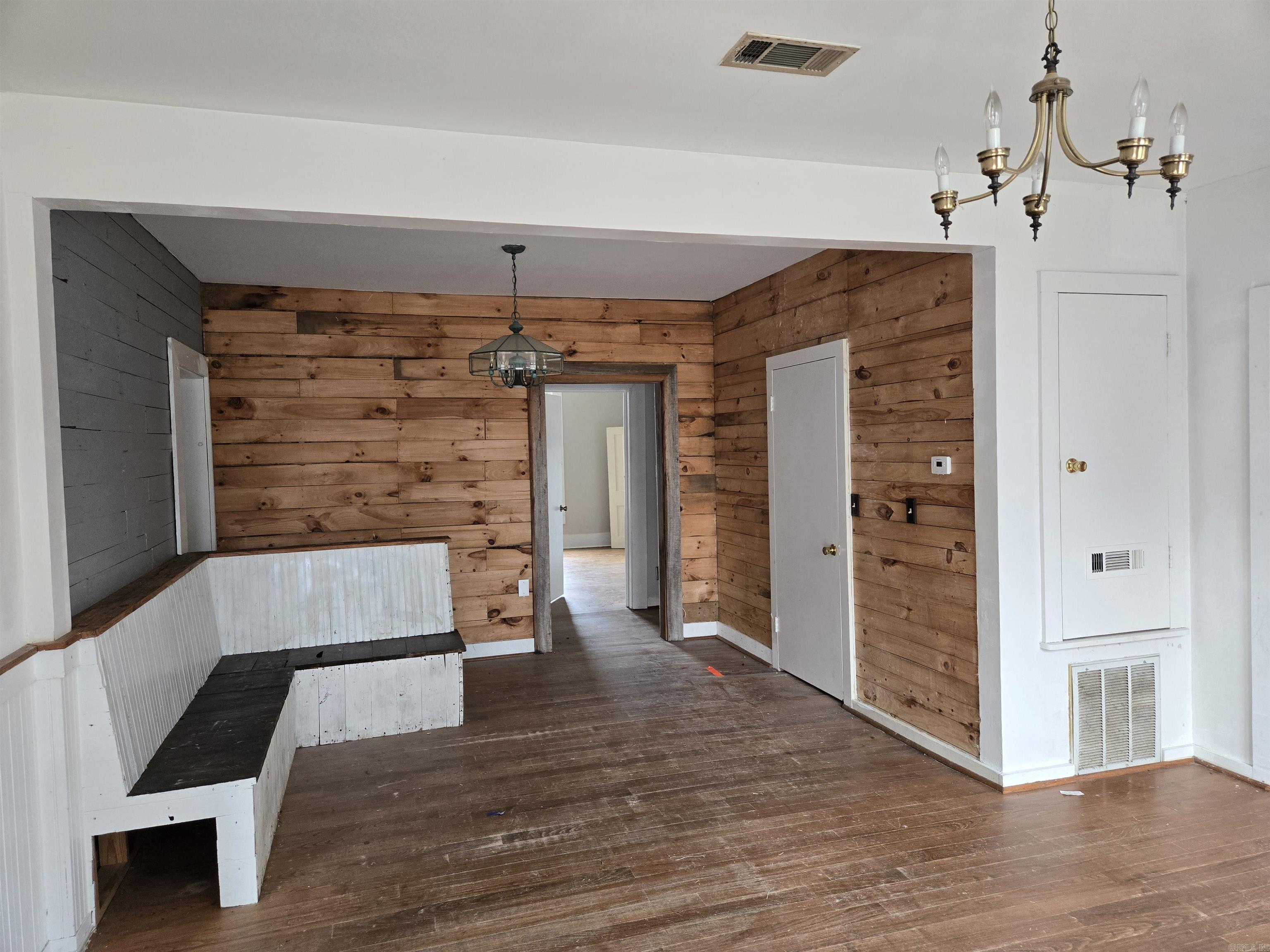 BUNNS SURVEY - Residential