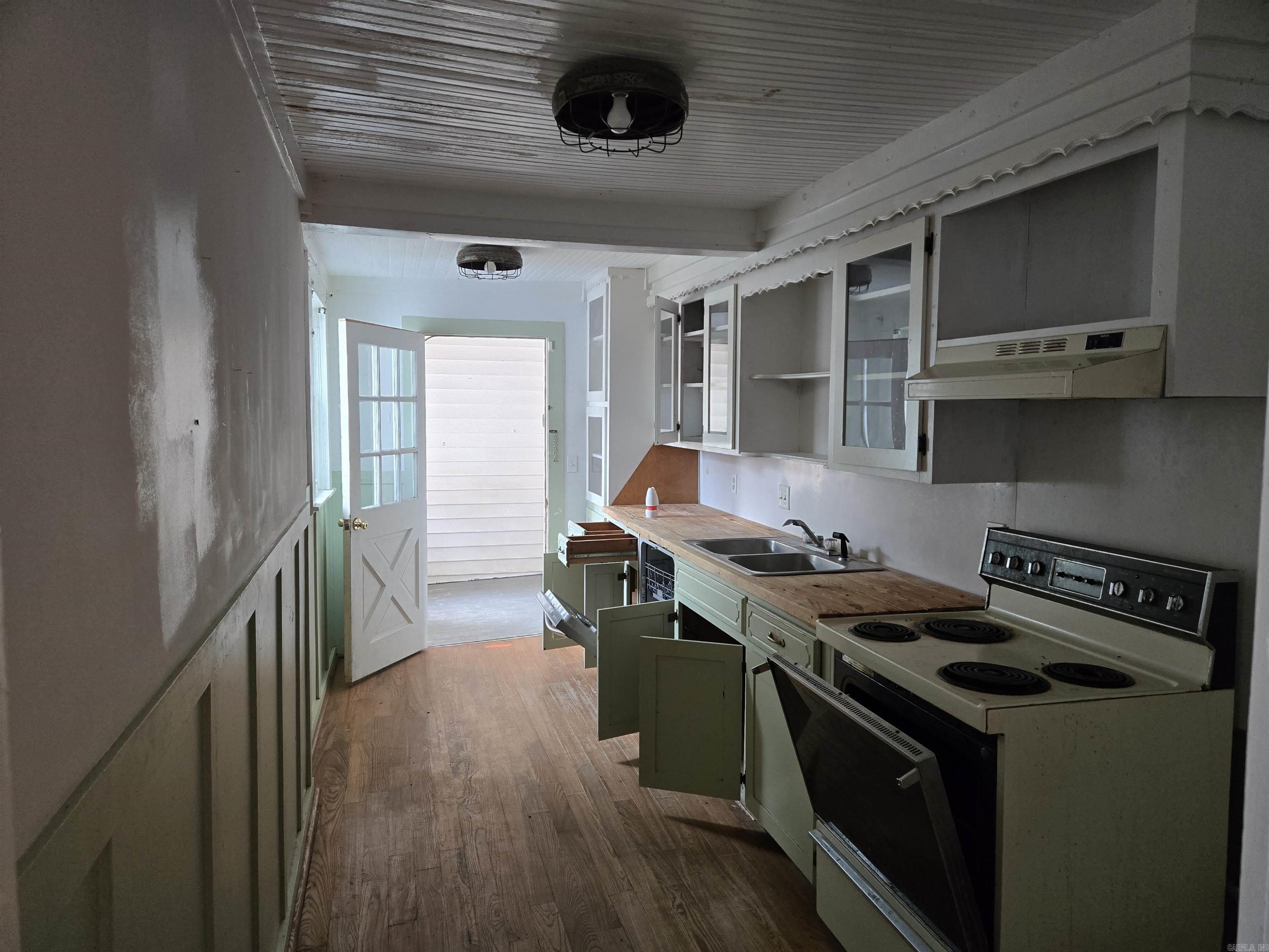 BUNNS SURVEY - Residential