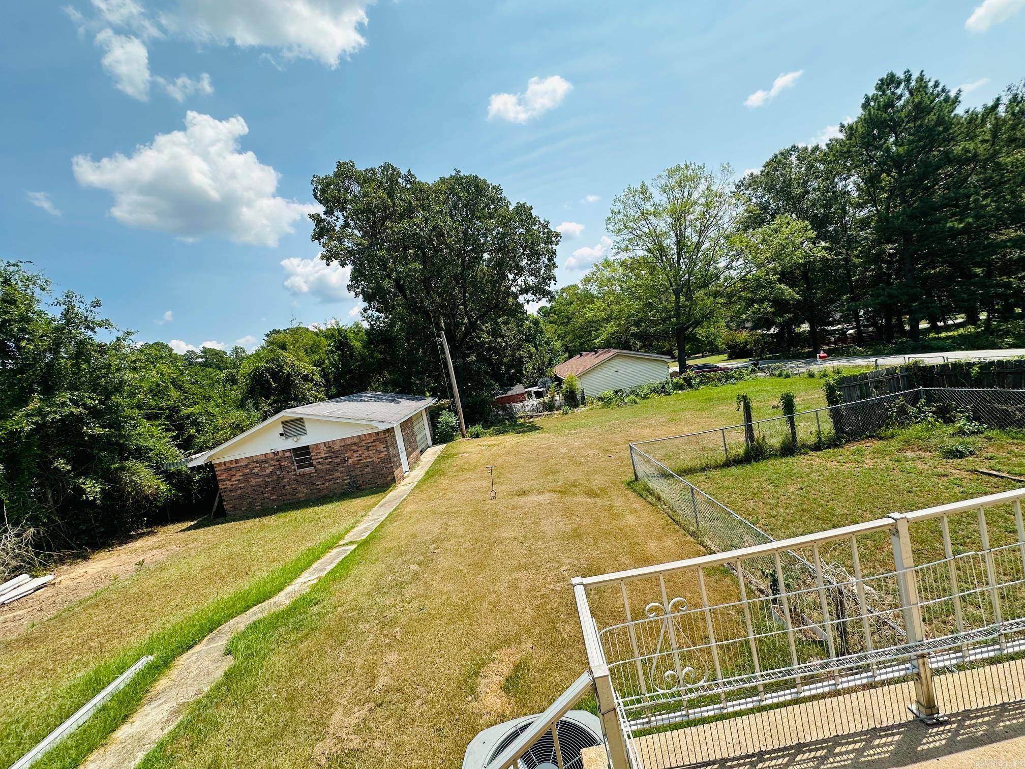 PINE GROVE NORTH ADDN - Residential