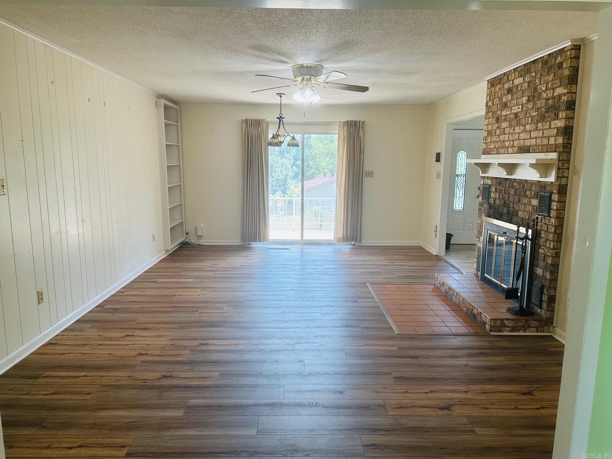 PINE GROVE NORTH ADDN - Residential