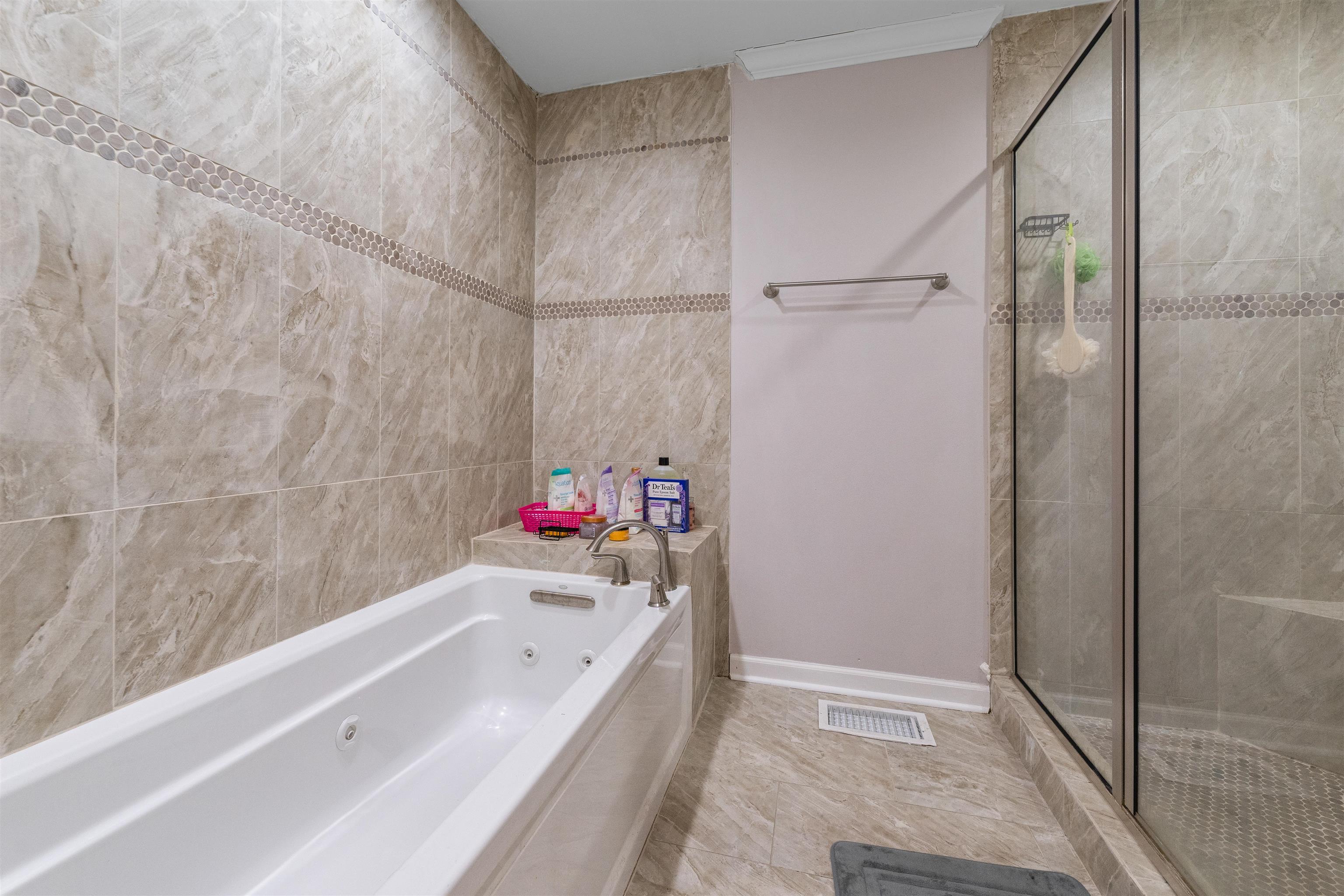 TARA MOUNT - Residential