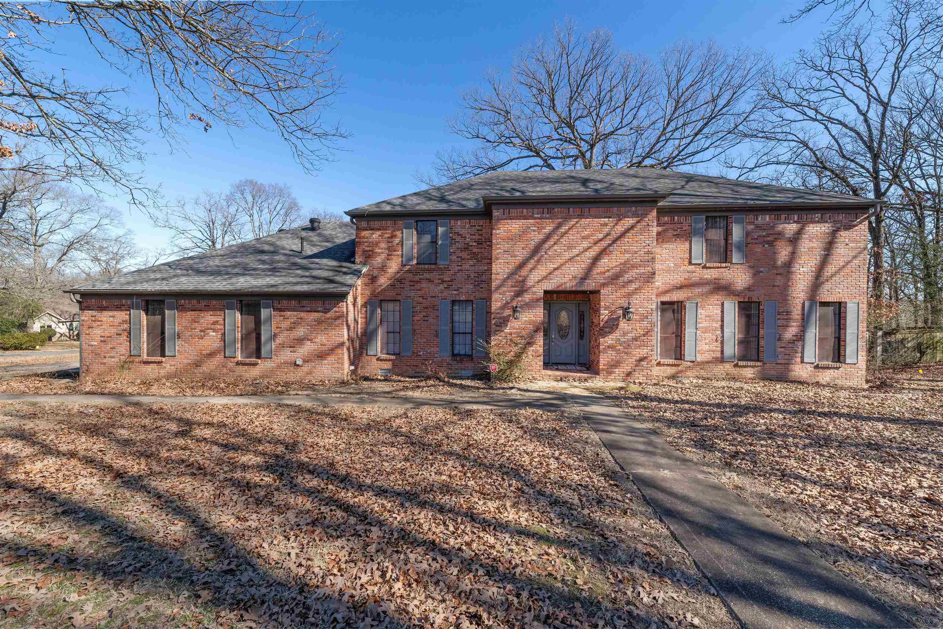 TARA MOUNT - Residential