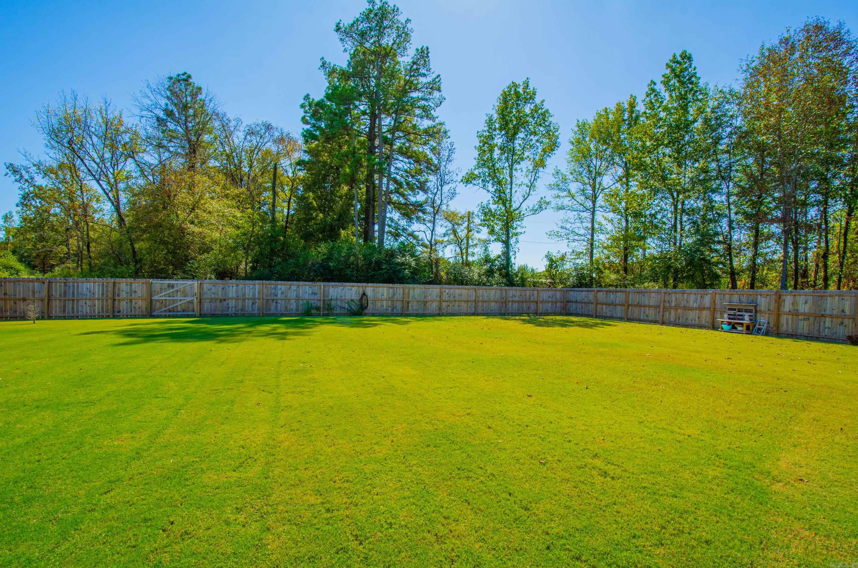 CREEKSIDE - Residential