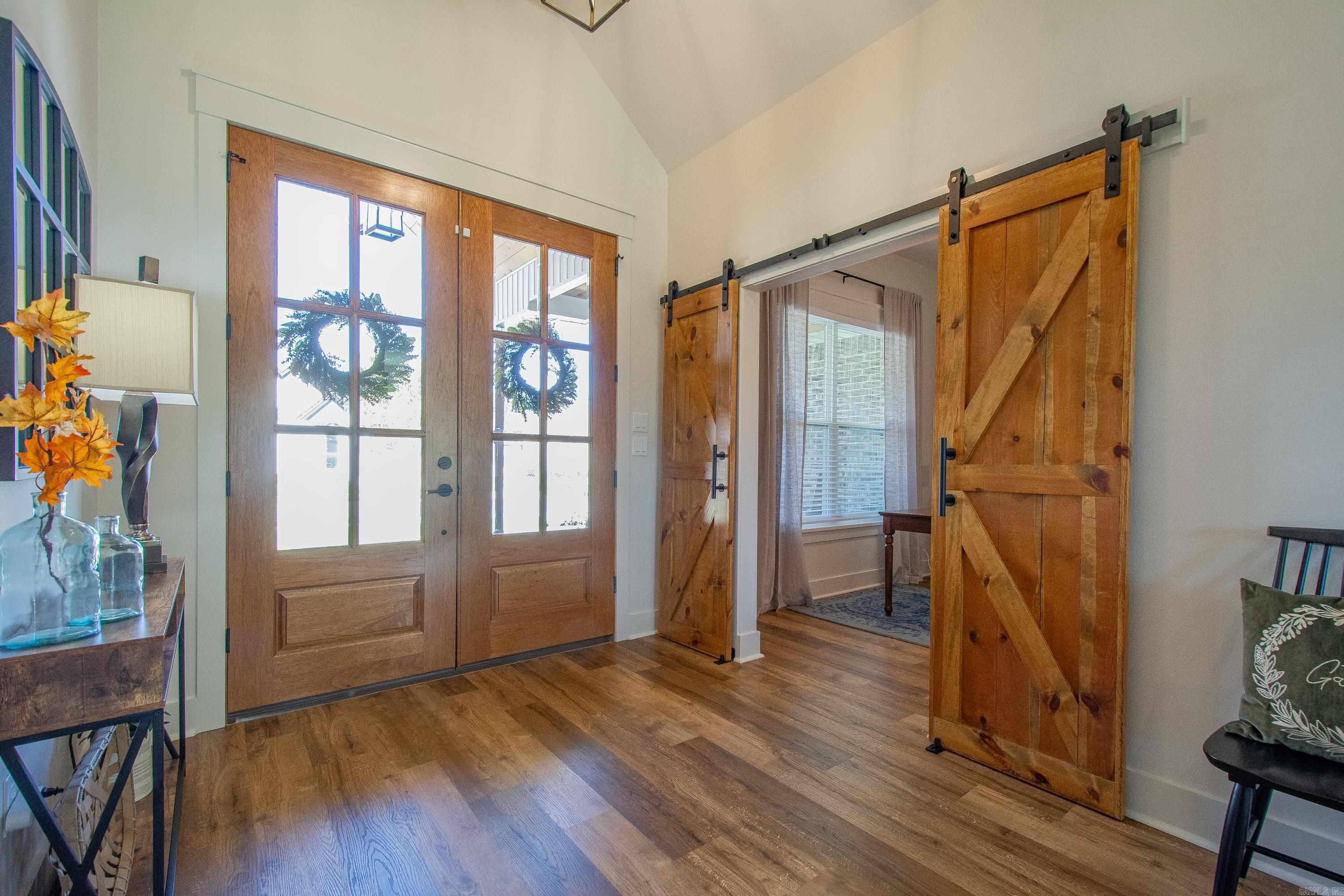 CREEKSIDE - Residential