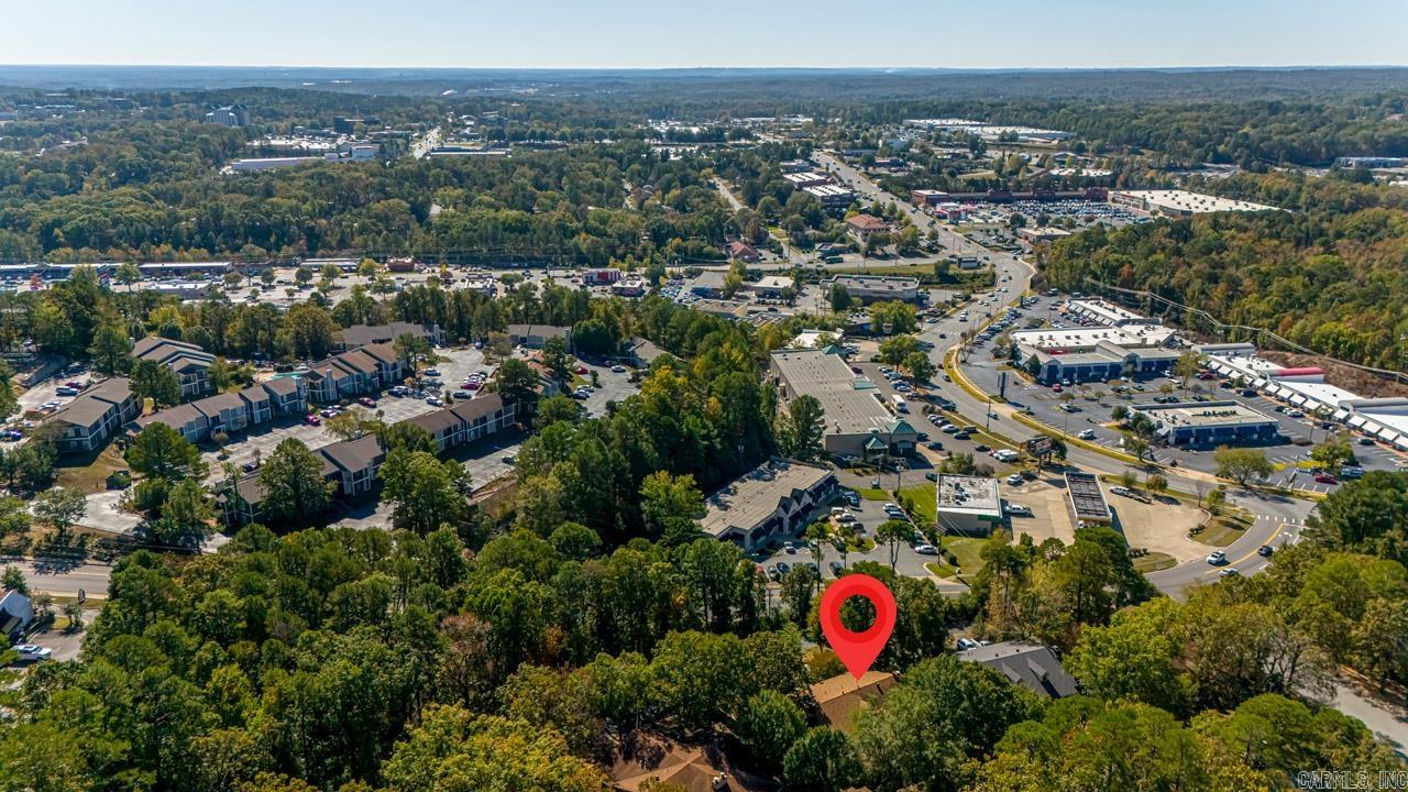 WOODLAND HILLS - Residential