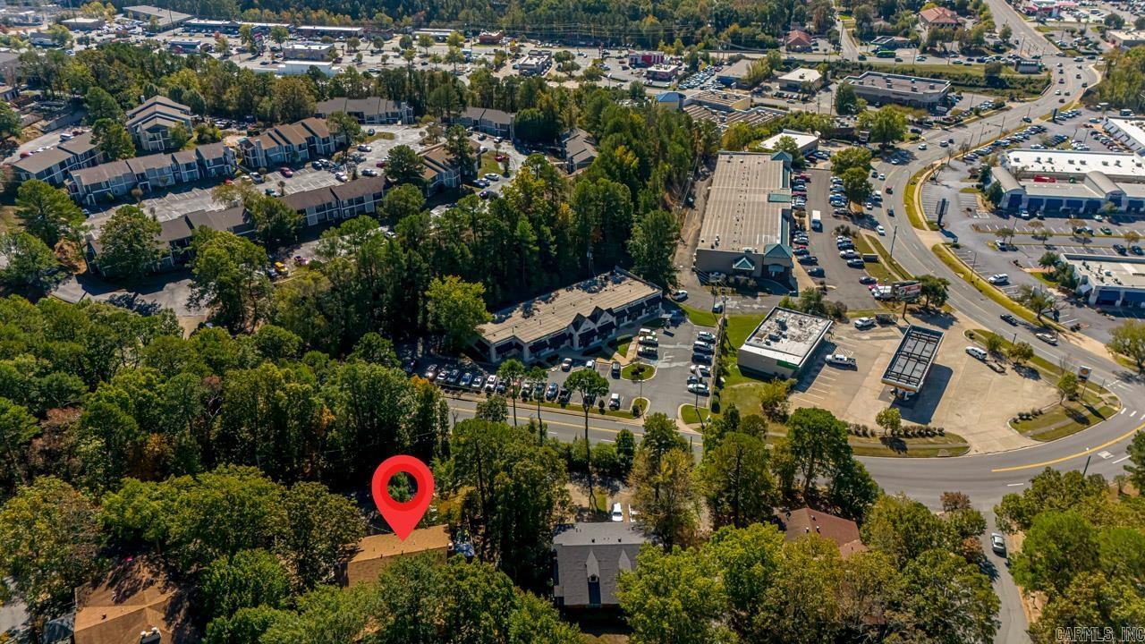 WOODLAND HILLS - Residential