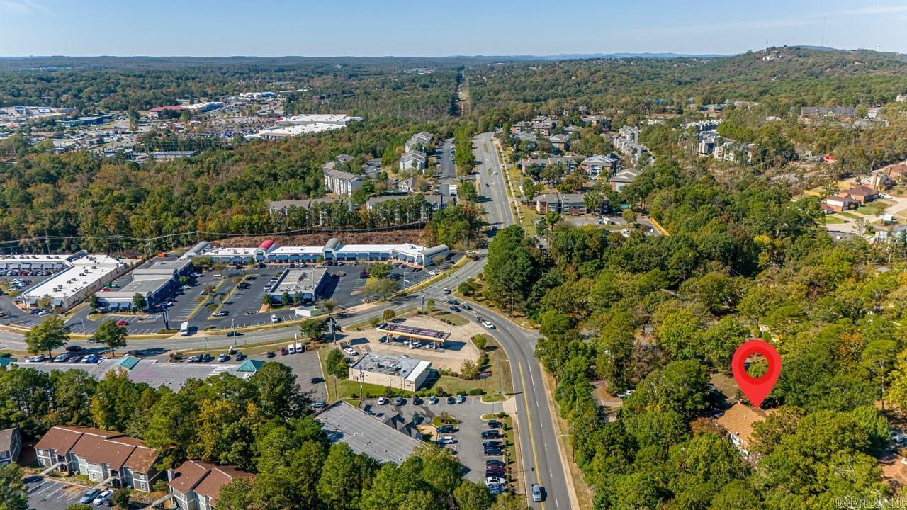 WOODLAND HILLS - Residential