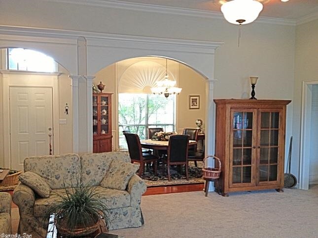 MAUMELLE VALLEY ESTATES - Residential