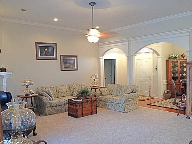 MAUMELLE VALLEY ESTATES - Residential