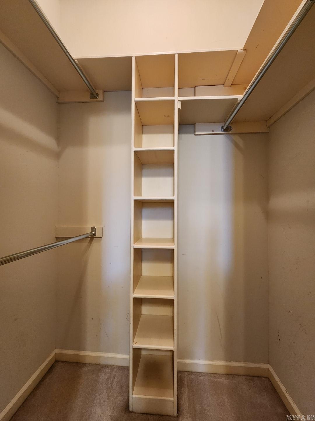 EDGEWATER ADDN - Residential