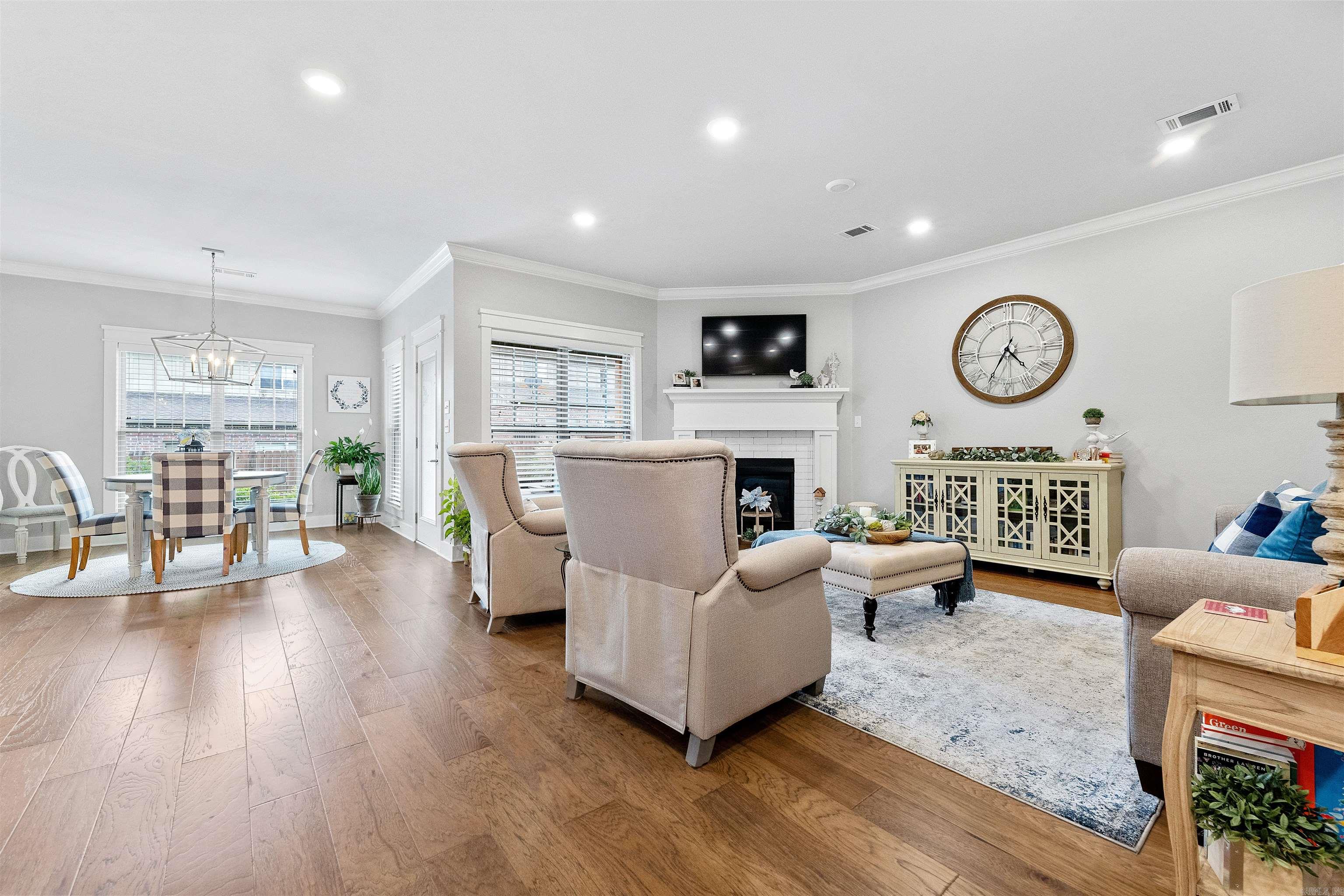 CARNAHAN VILLAGE SUB - Residential