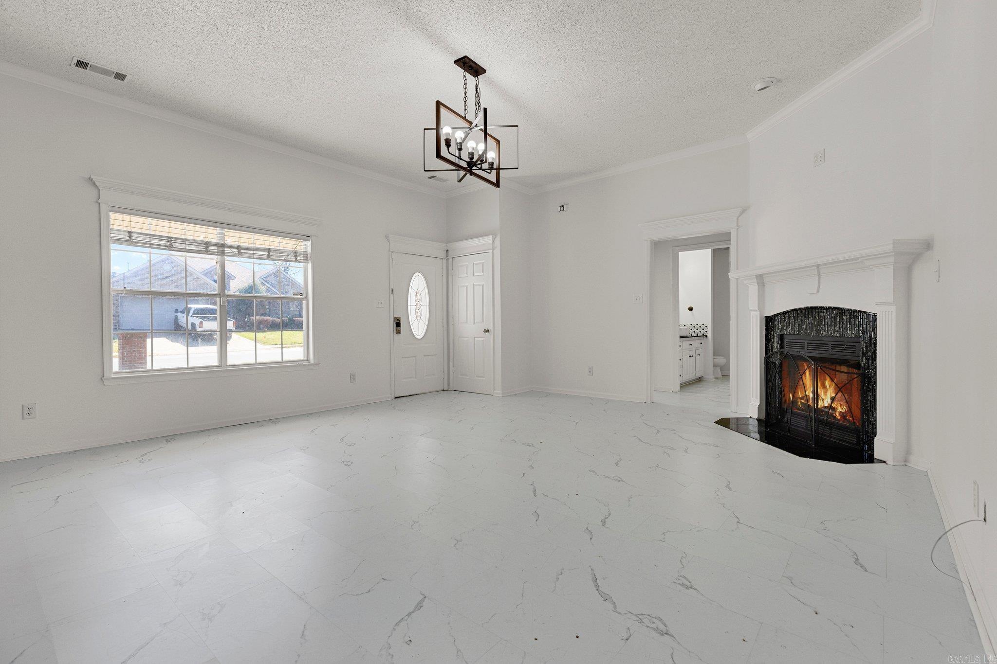 EMERALD VALLEY - Residential