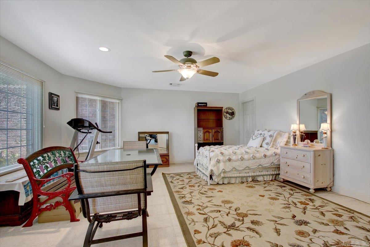 Lake Forest Shores - Residential