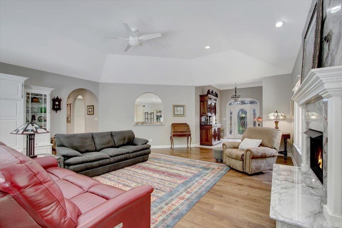 Lake Forest Shores - Residential