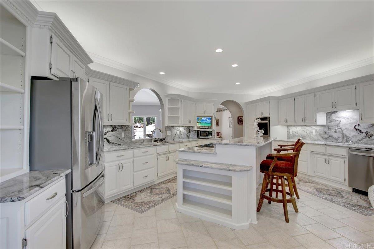 Lake Forest Shores - Residential