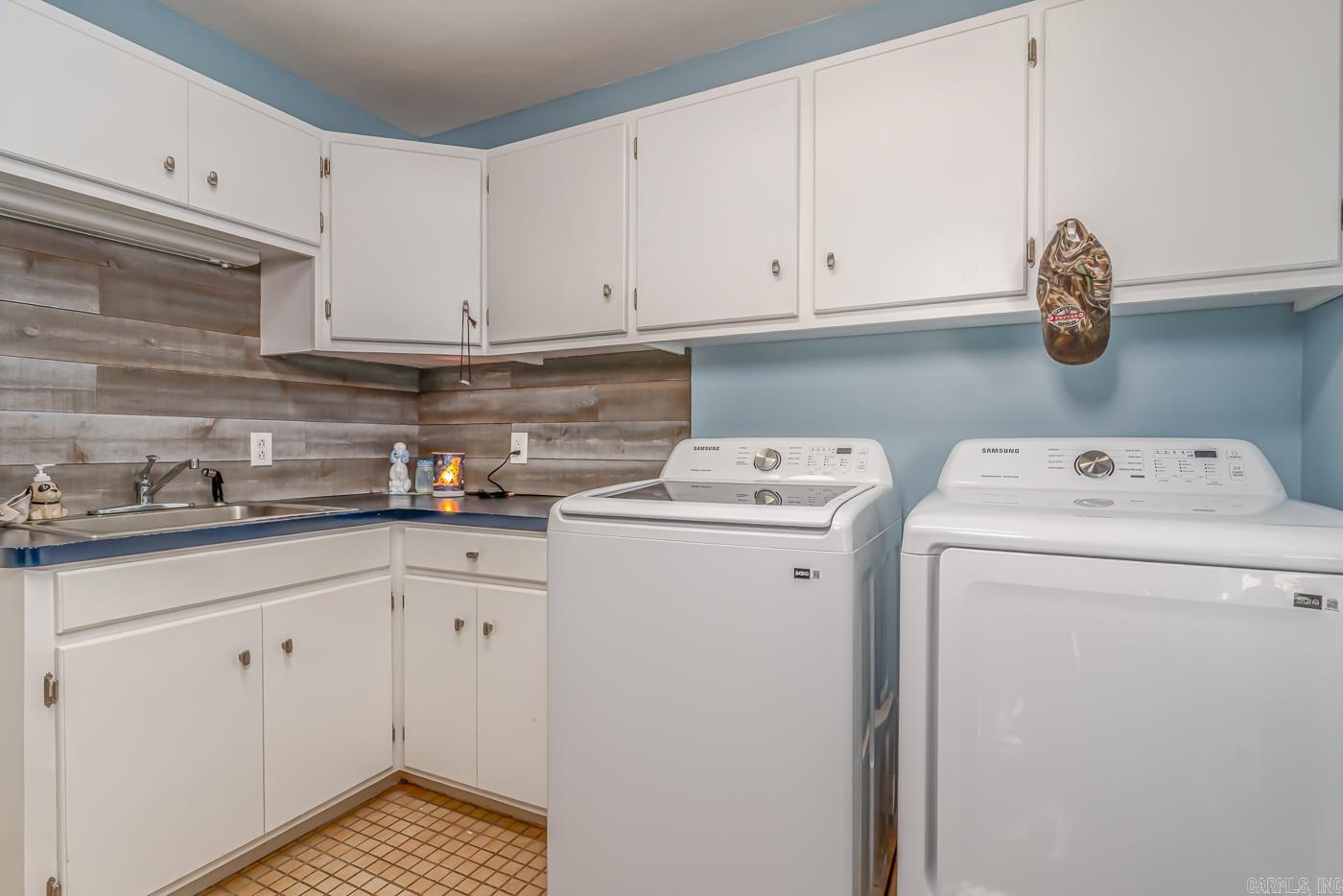 OT Hicks & Reynolds - Residential