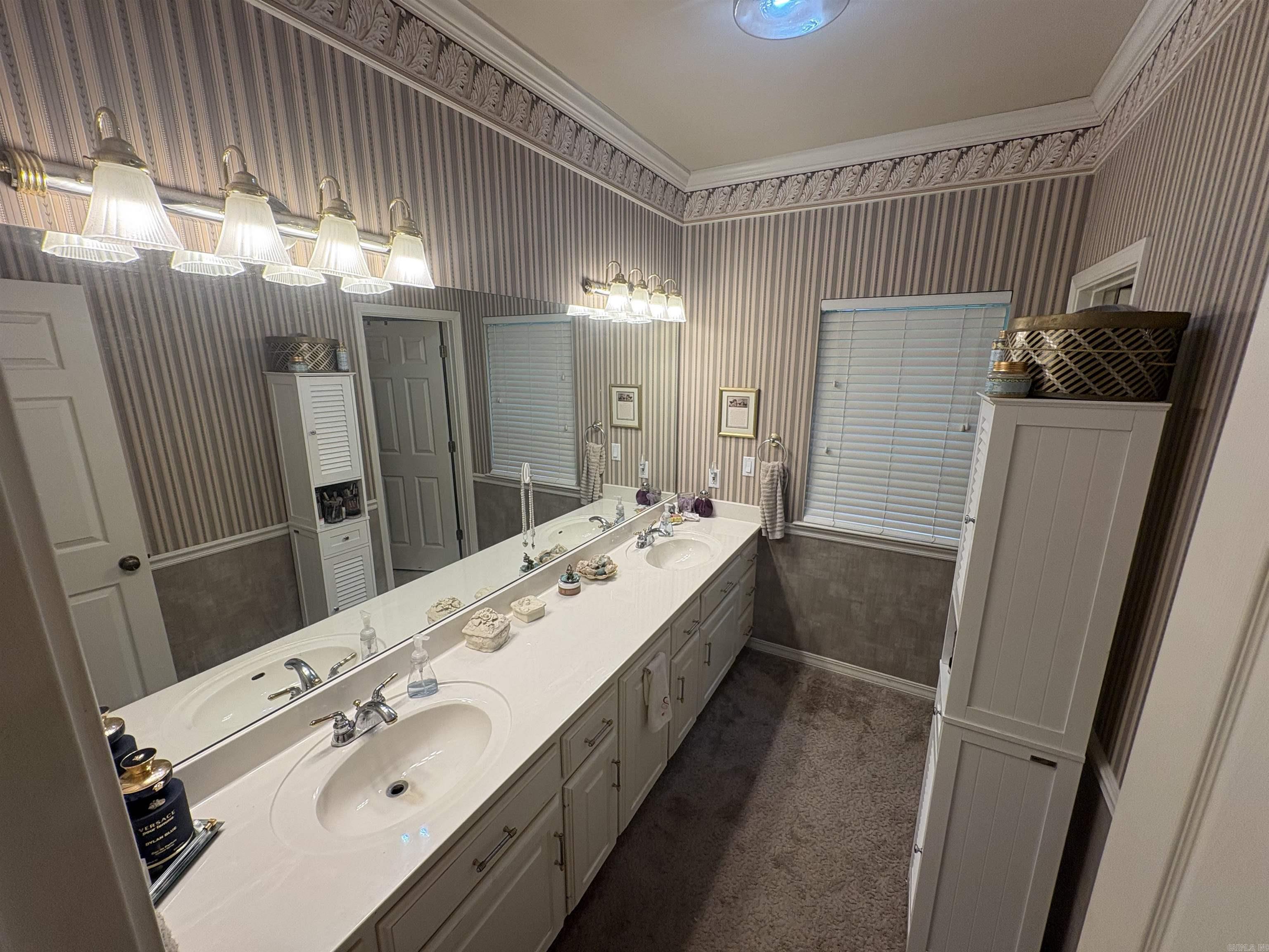 SHADOW RIDGE - Residential