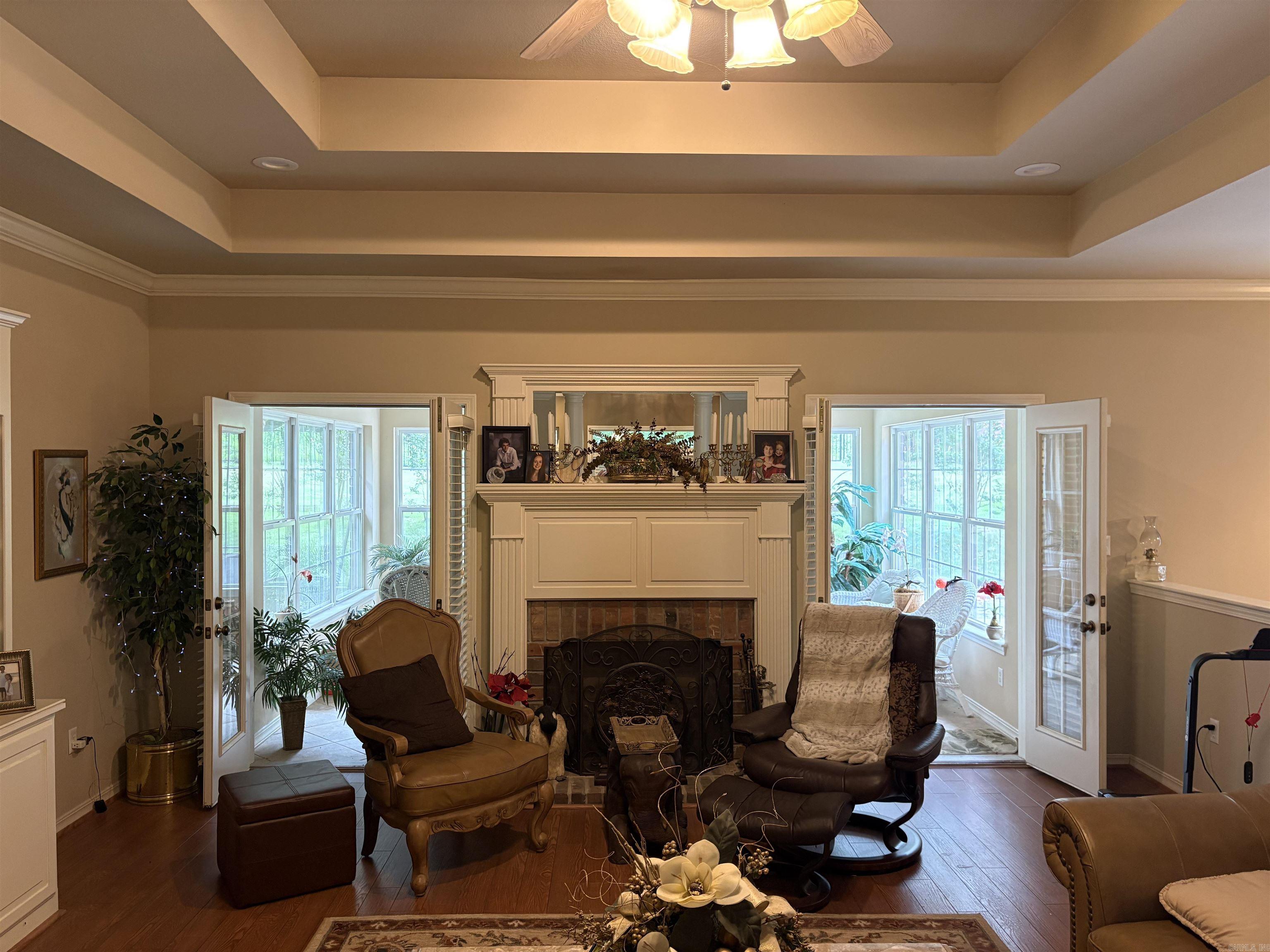 SHADOW RIDGE - Residential