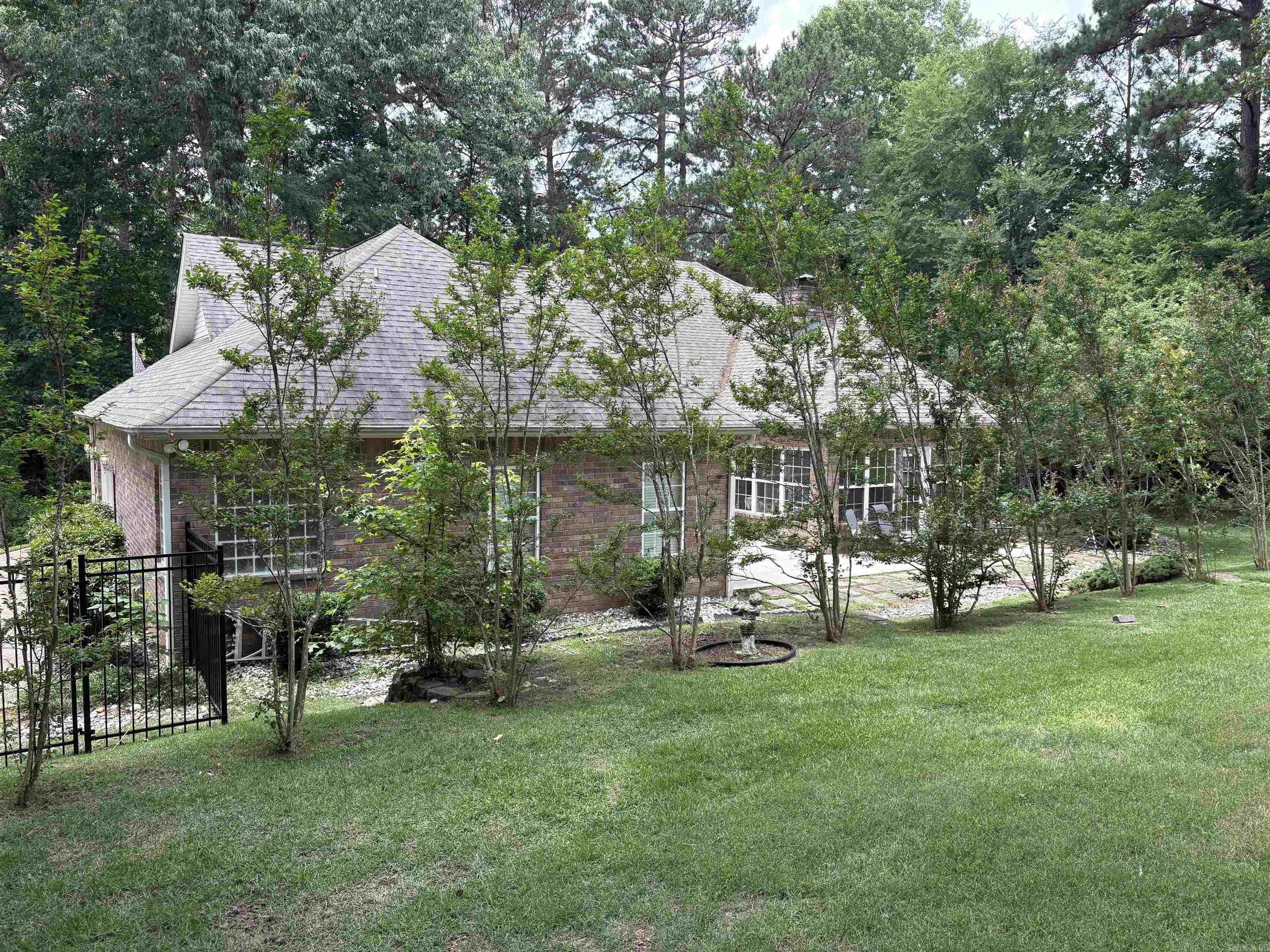 SHADOW RIDGE - Residential