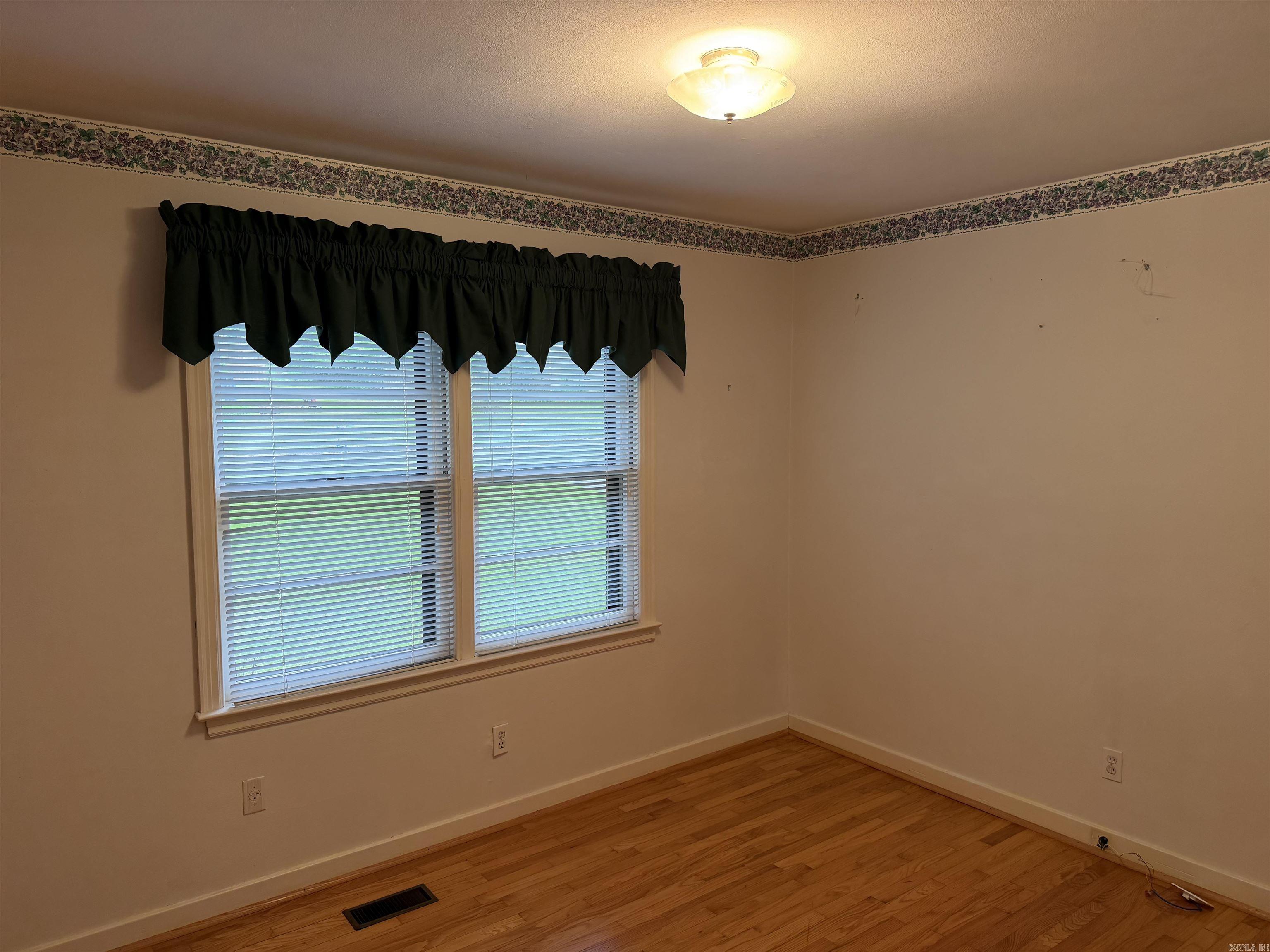 Kingwood Place - Residential Lease