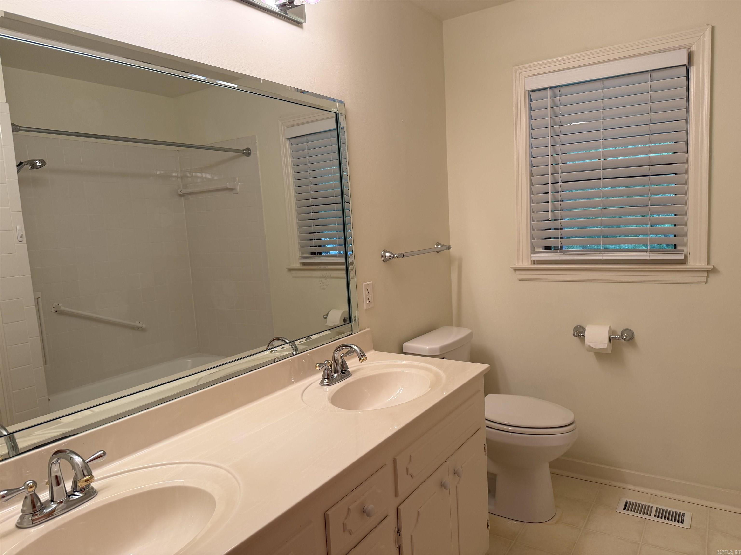Kingwood Place - Residential Lease