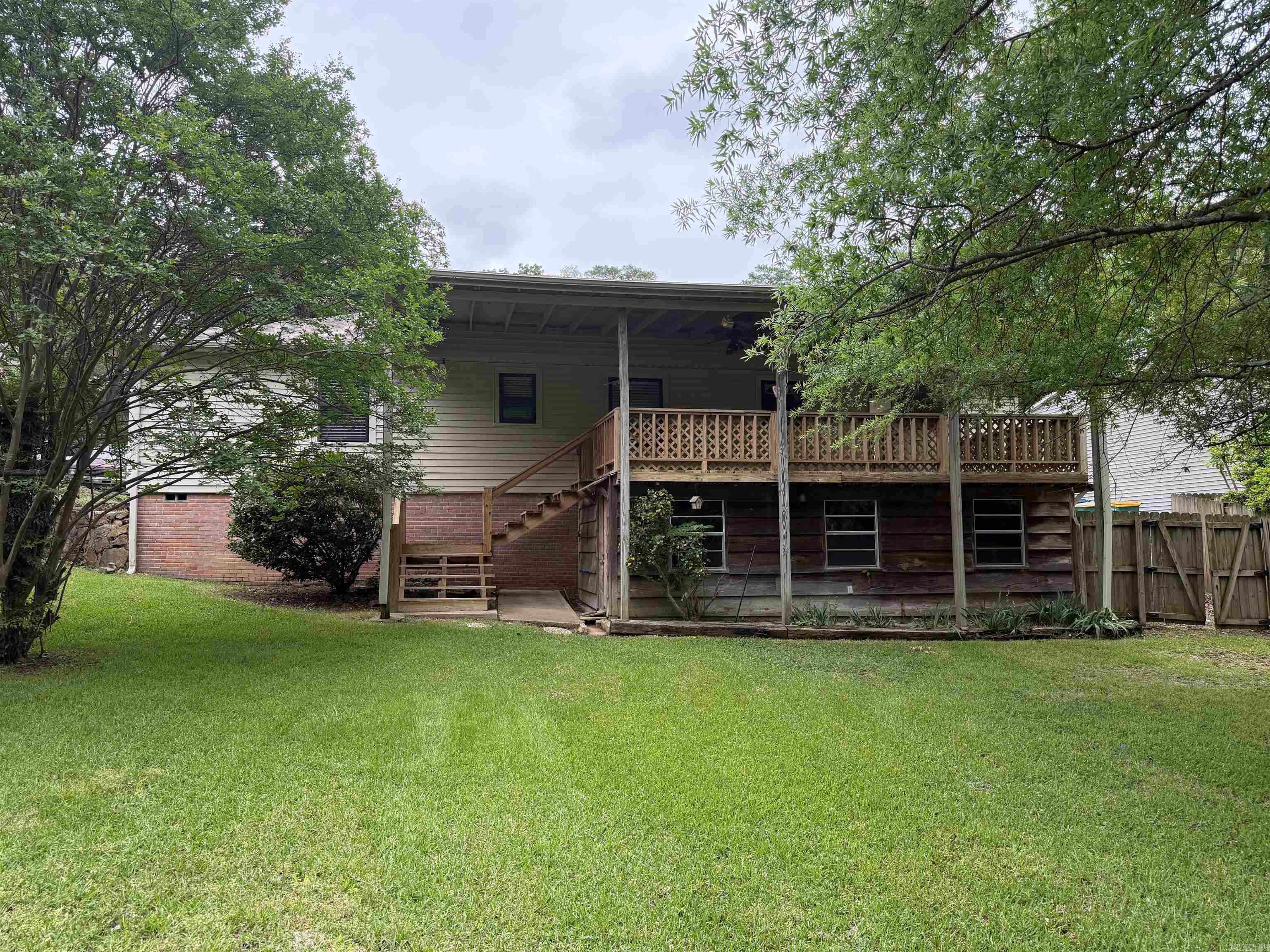 Kingwood Place - Residential Lease