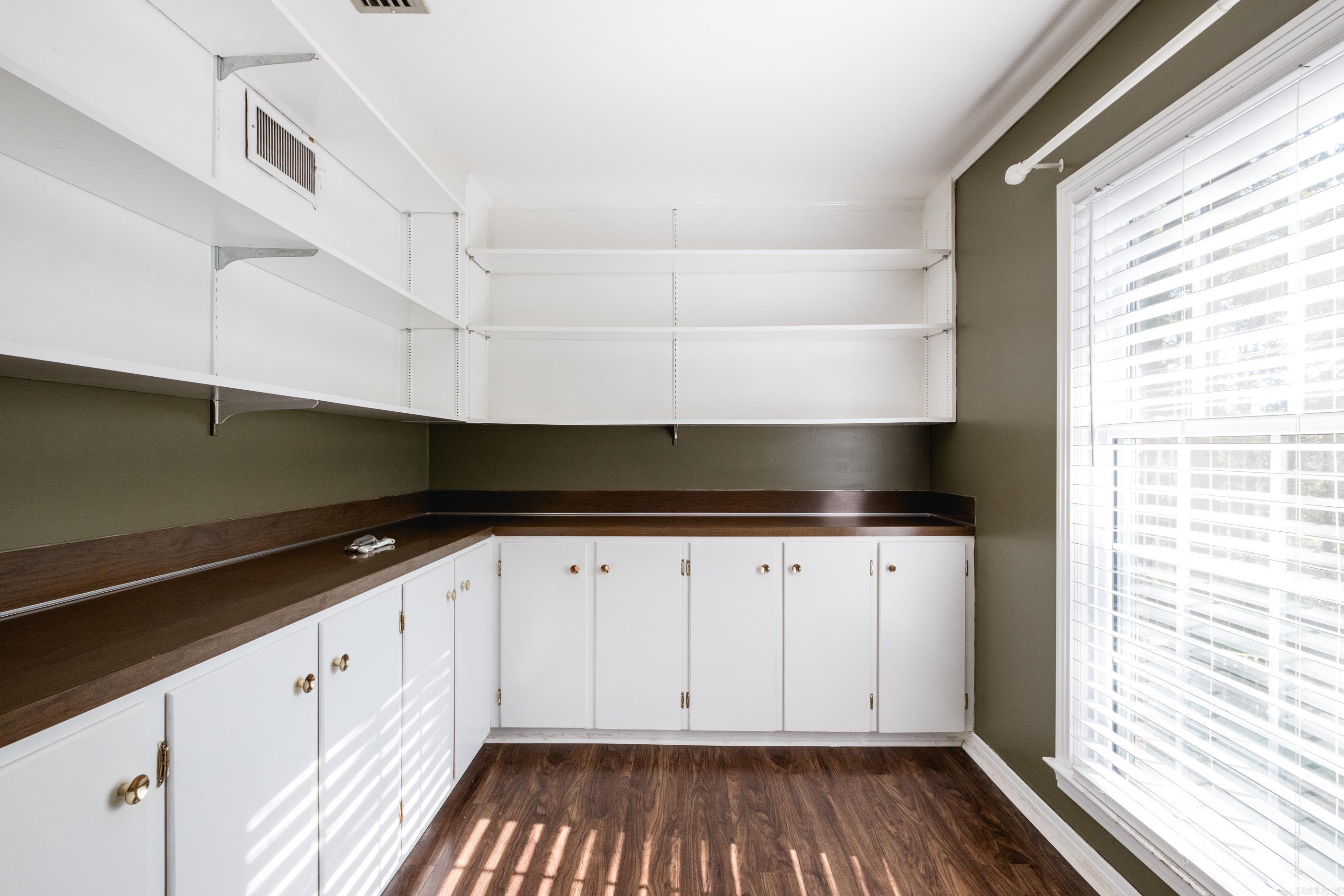 SHANNON HILLS EAST - Residential