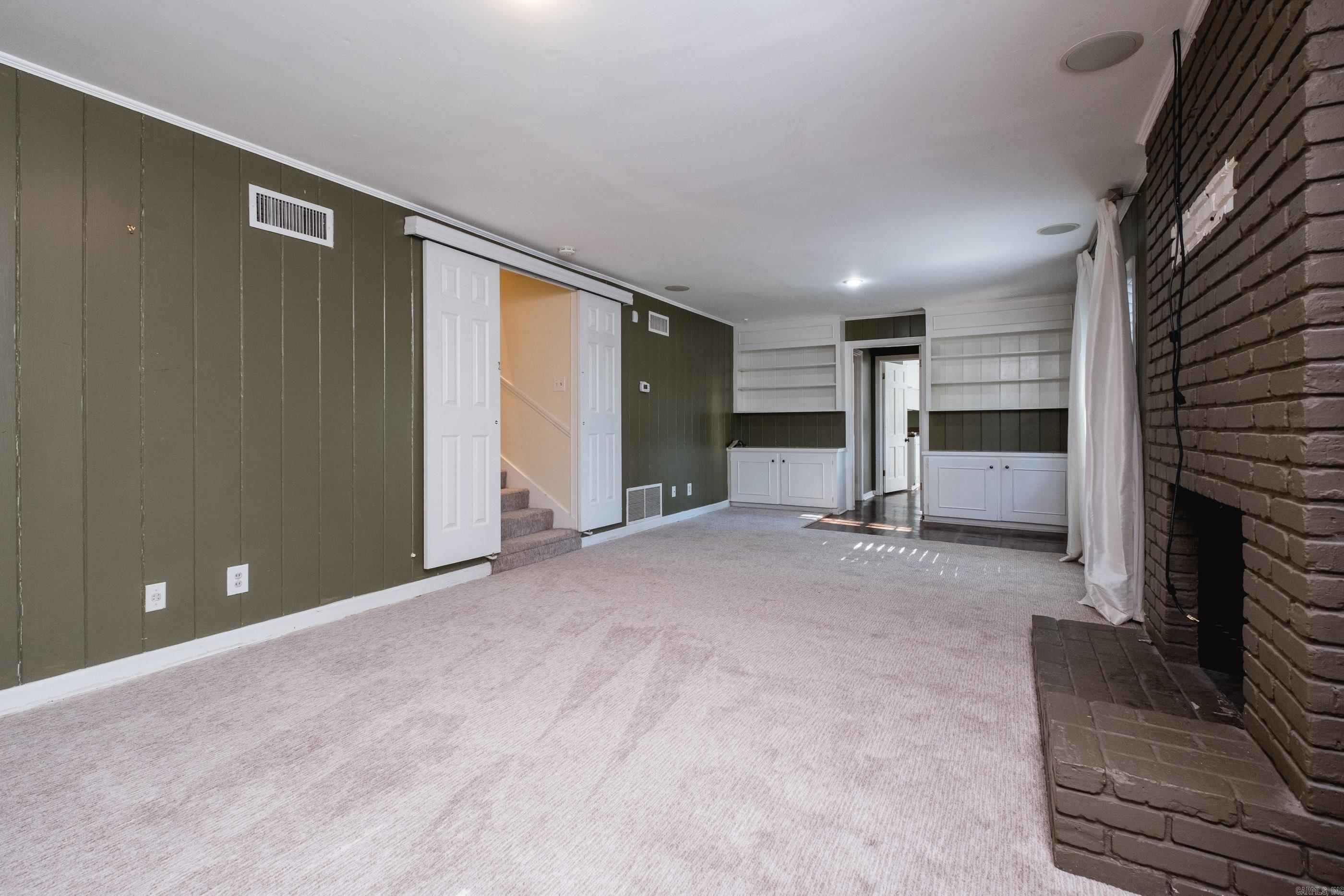 SHANNON HILLS EAST - Residential