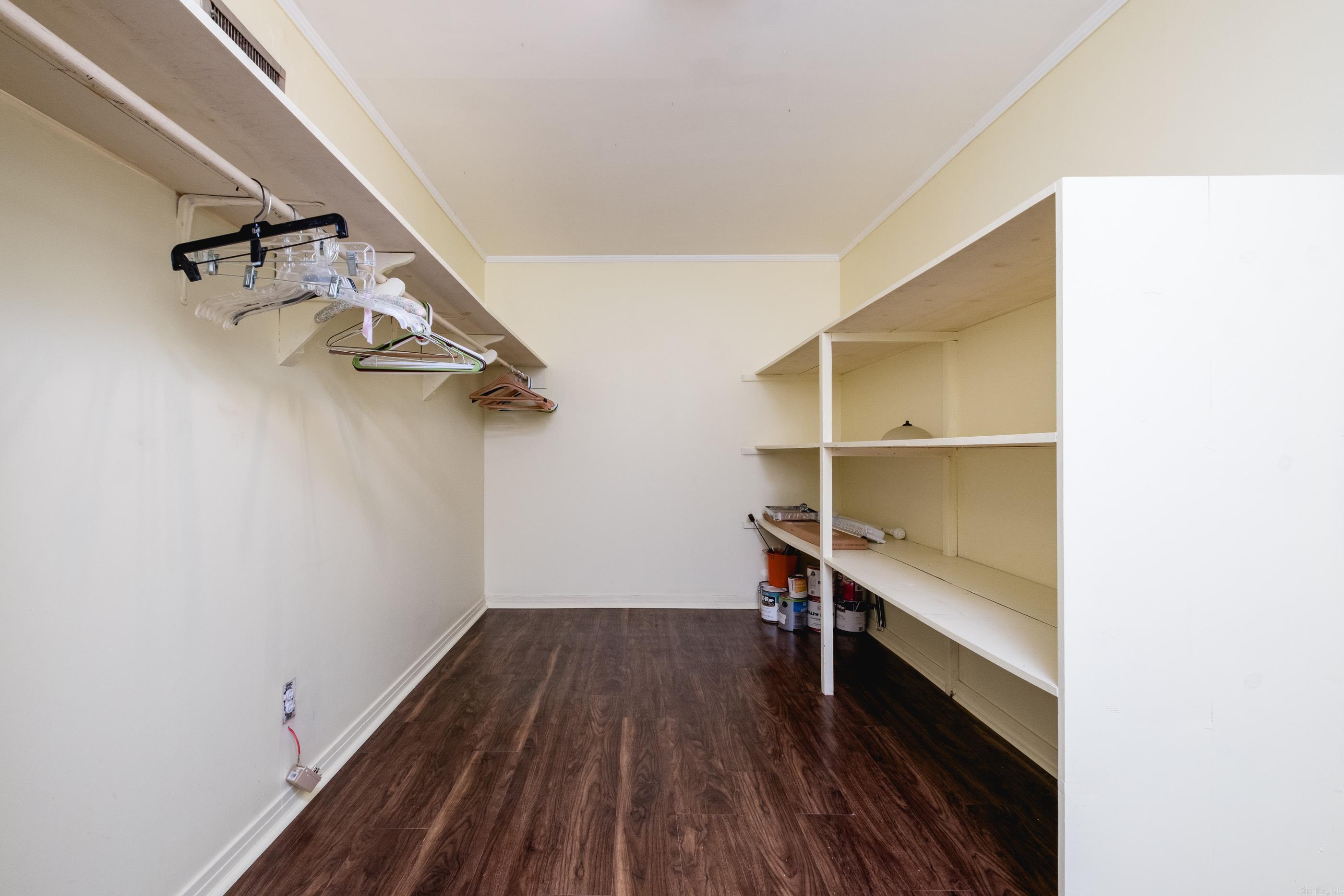 SHANNON HILLS EAST - Residential