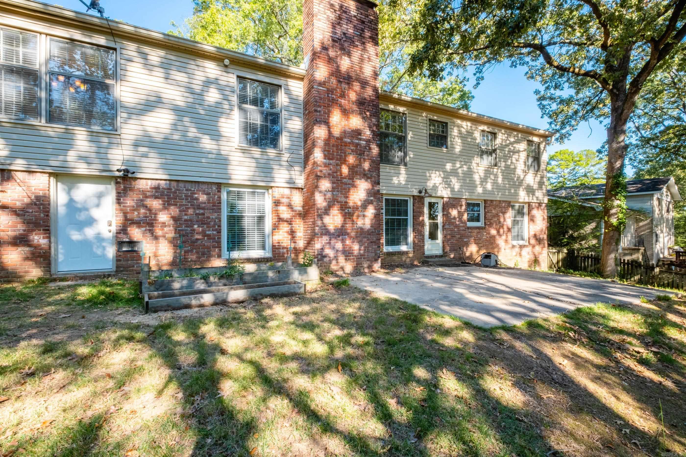 SHANNON HILLS EAST - Residential