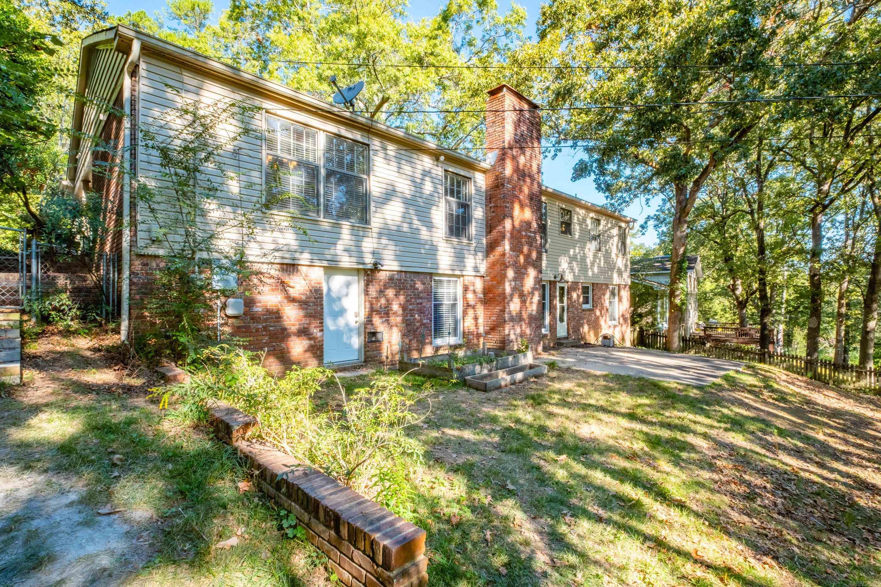 SHANNON HILLS EAST - Residential
