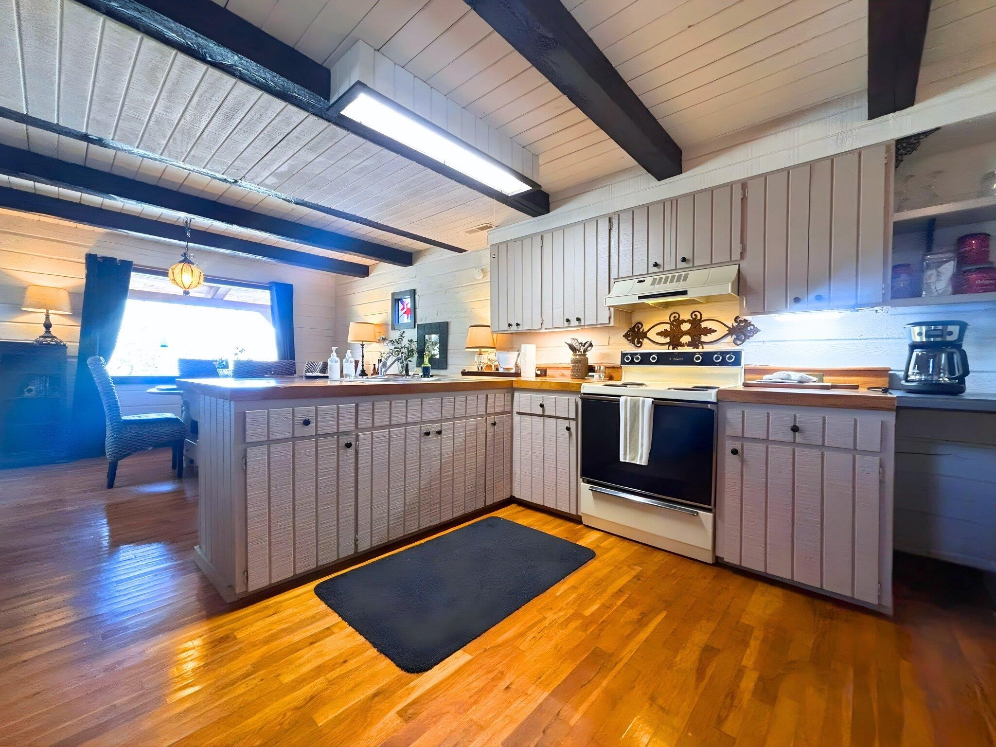 Metes & Bounds - Residential Lease