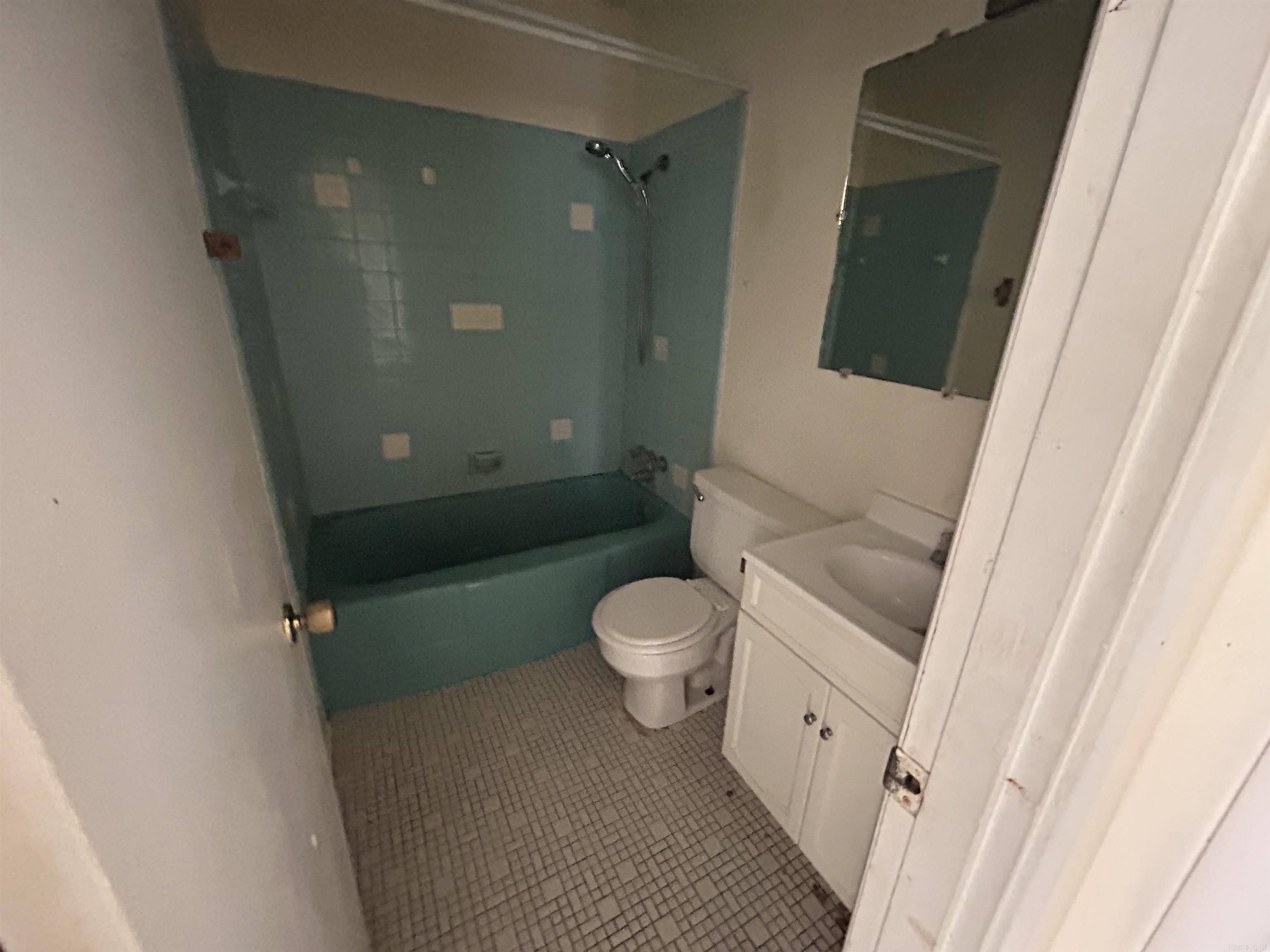 Mahles 2nd - Residential