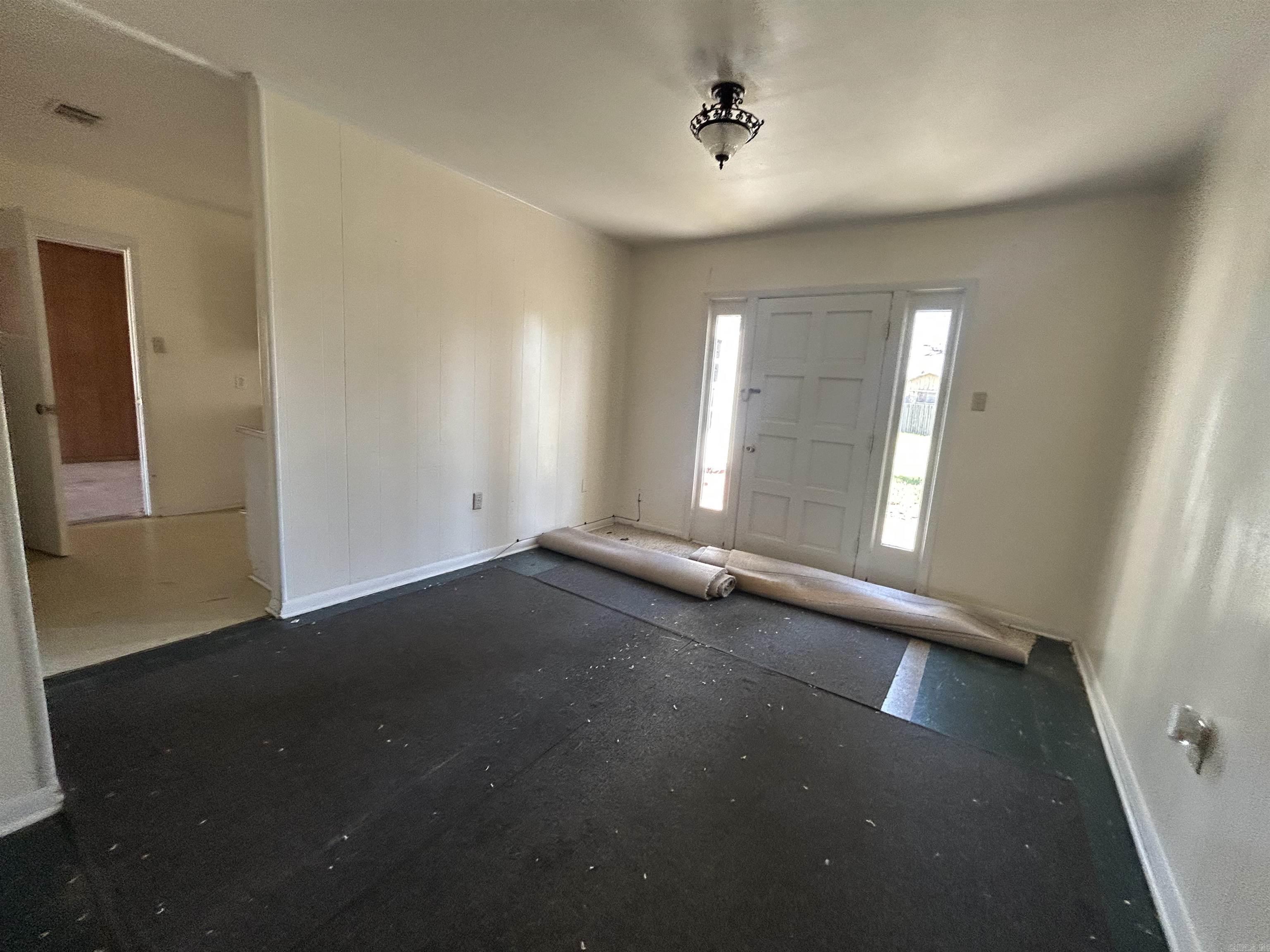 Mahles 2nd - Residential