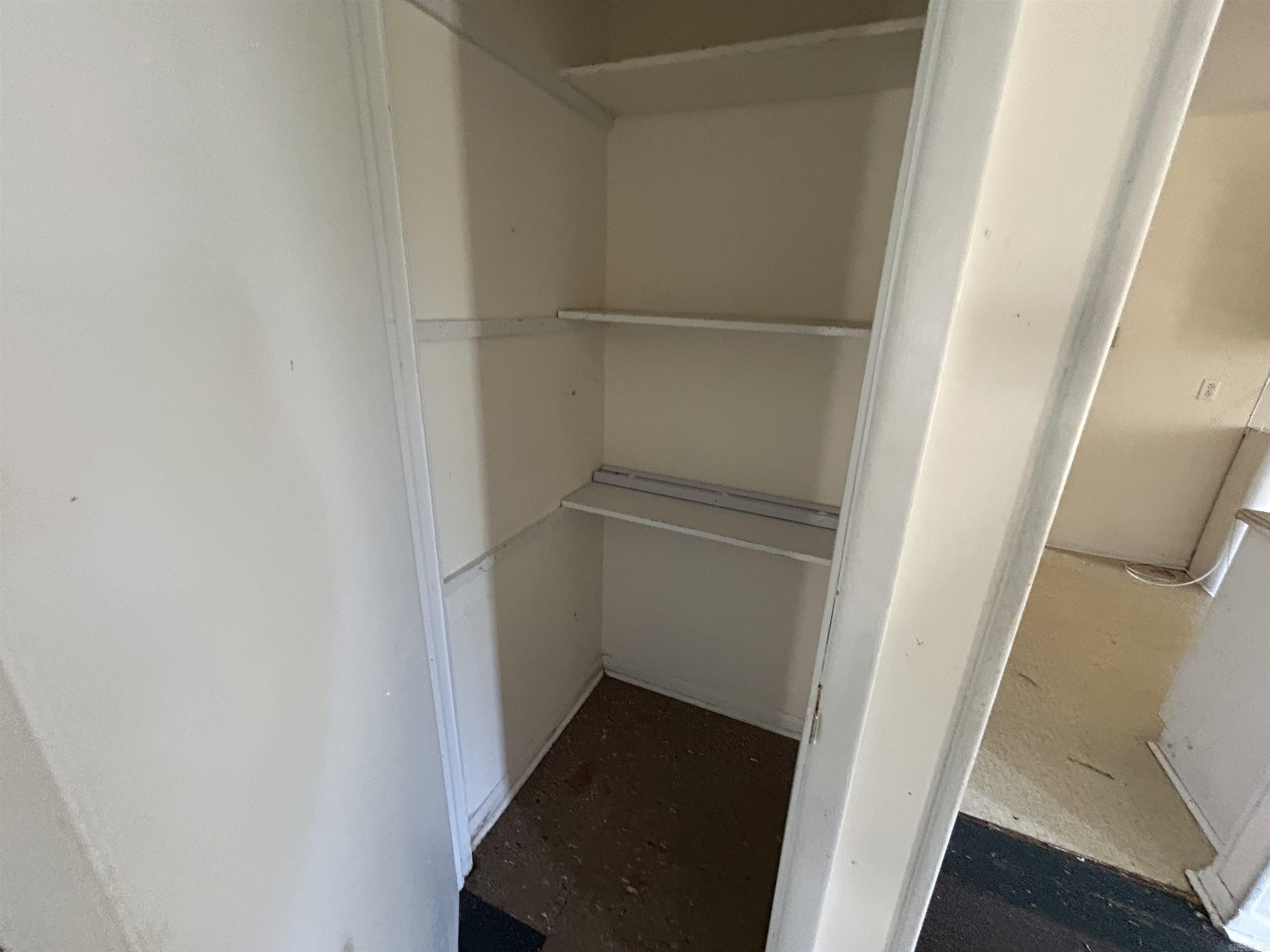 Mahles 2nd - Residential