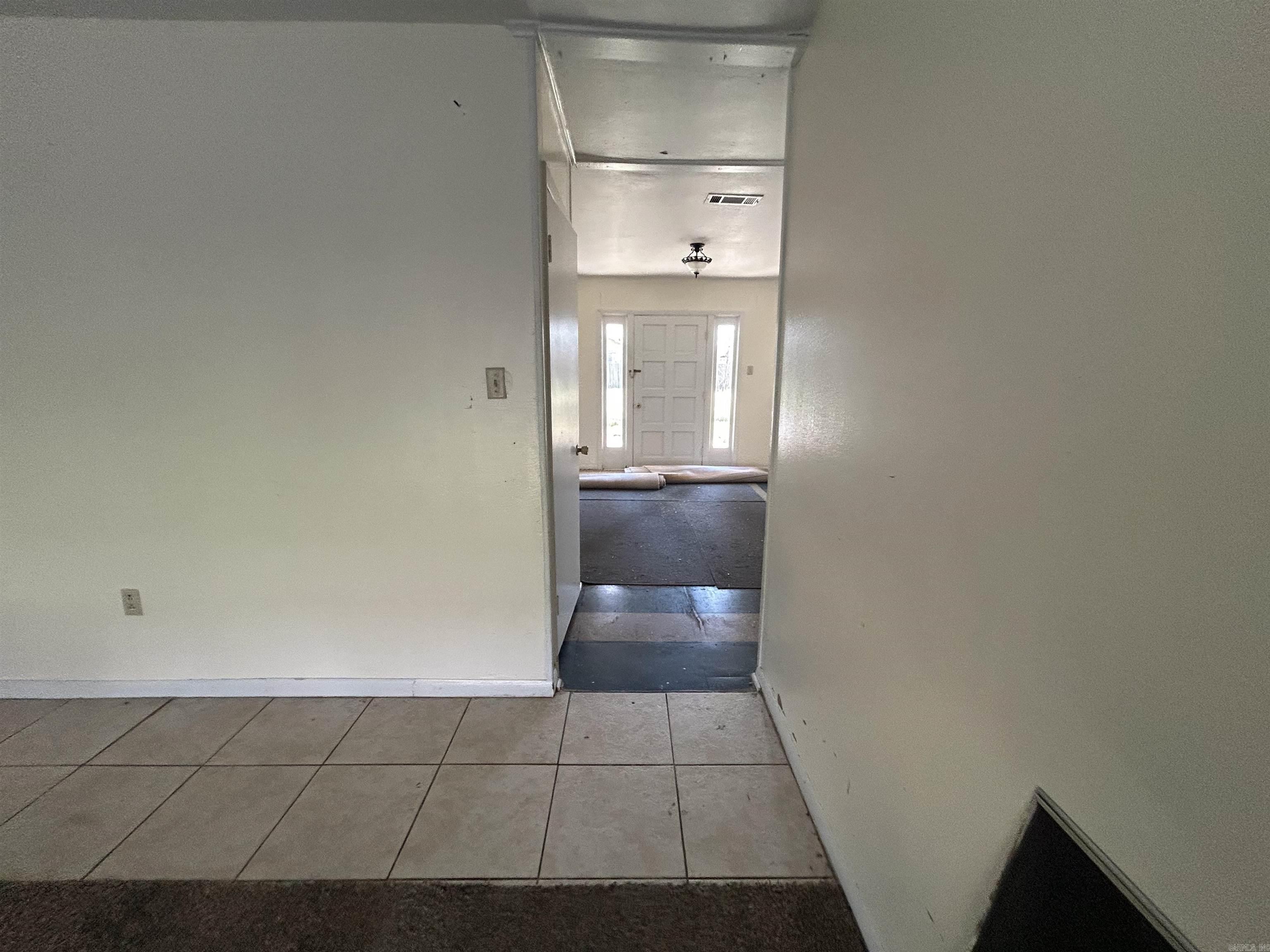 Mahles 2nd - Residential