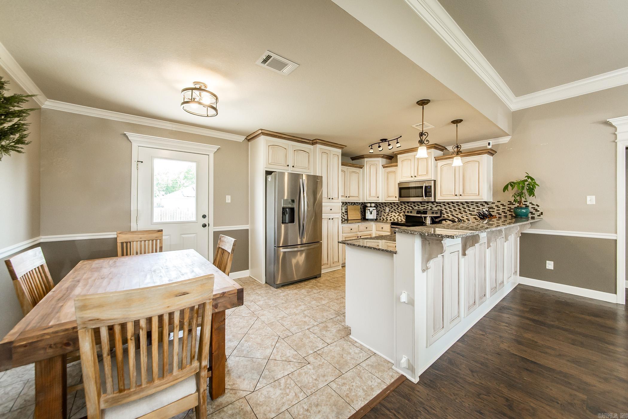 Lilly Ann - Residential