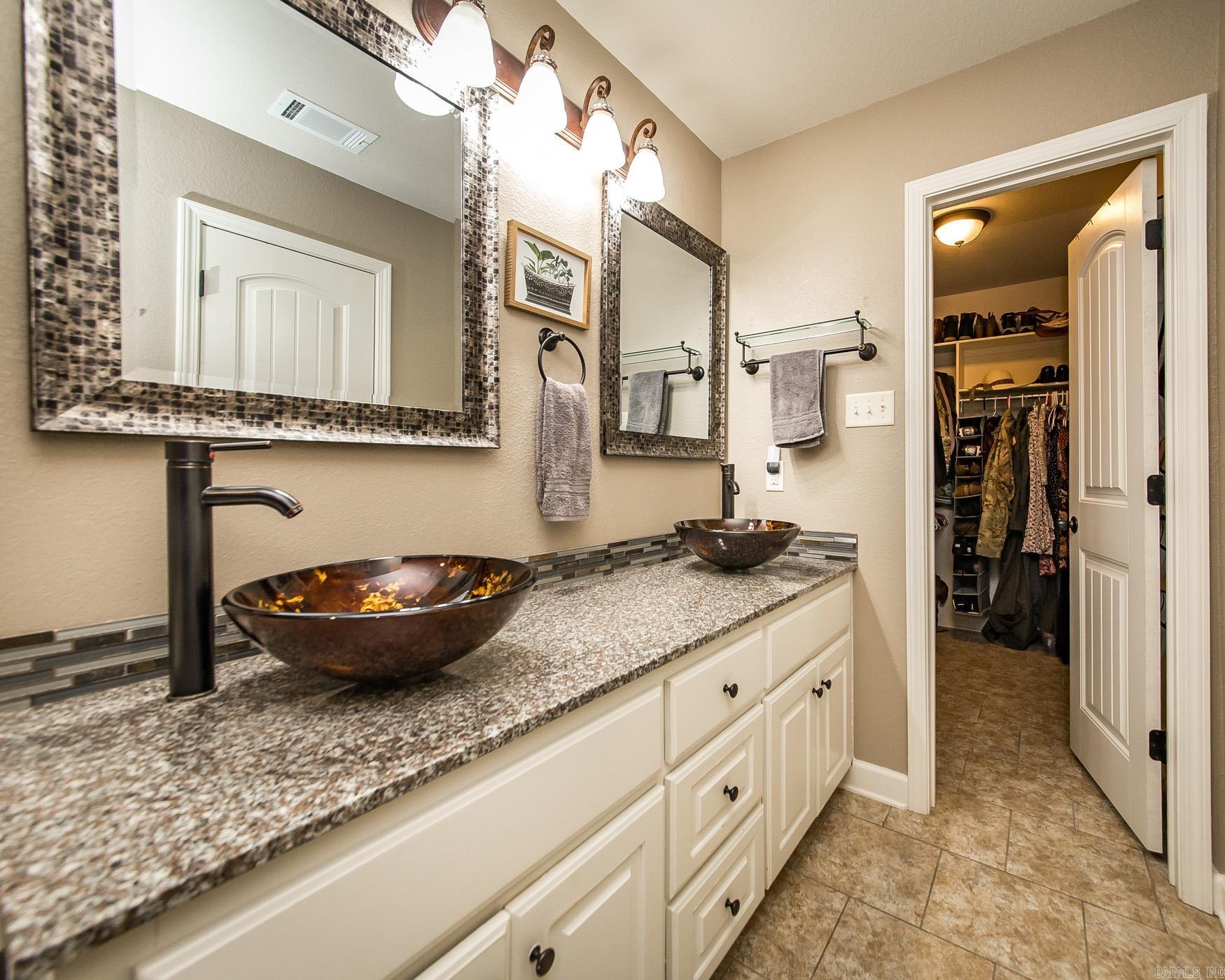 Lilly Ann - Residential