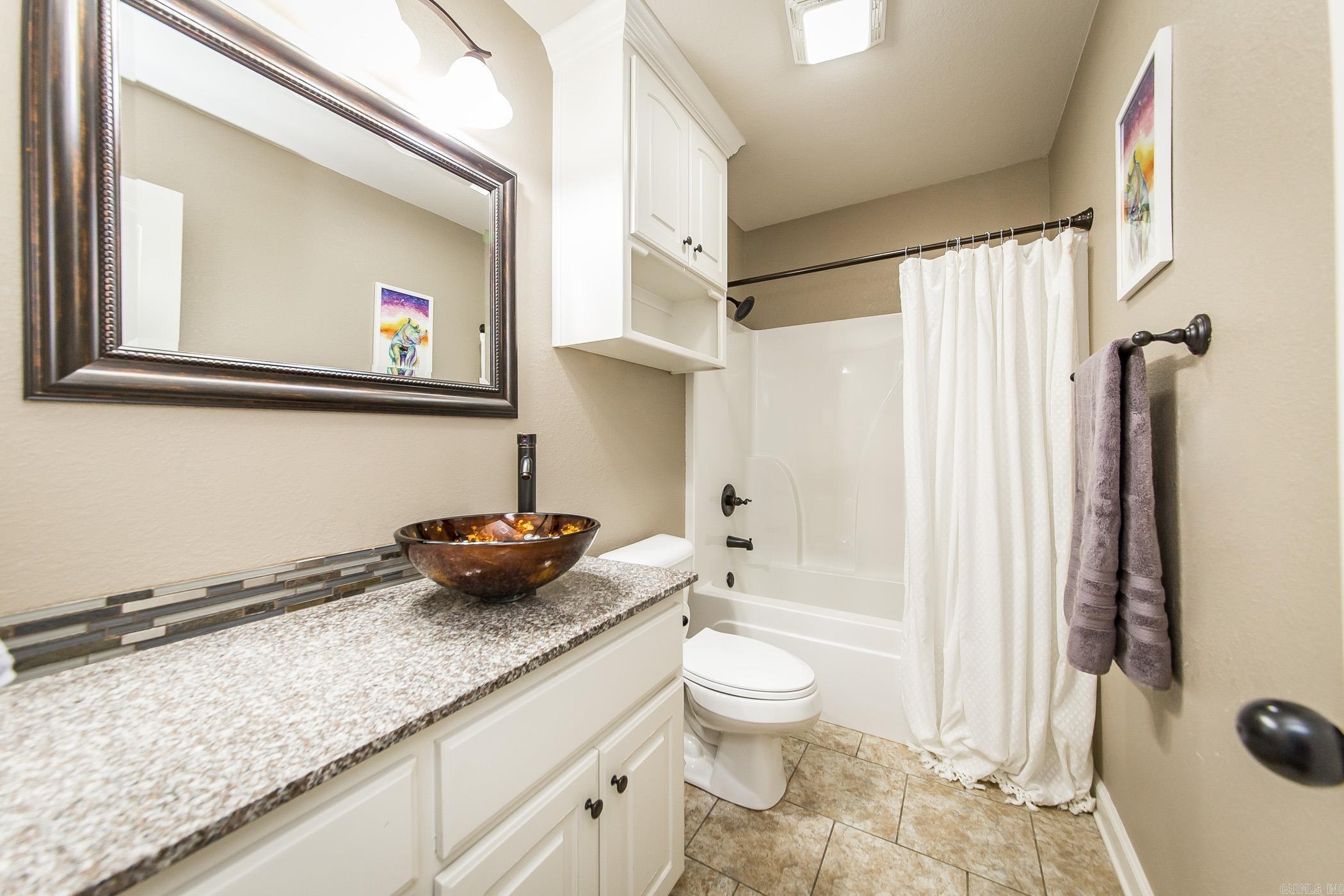 Lilly Ann - Residential