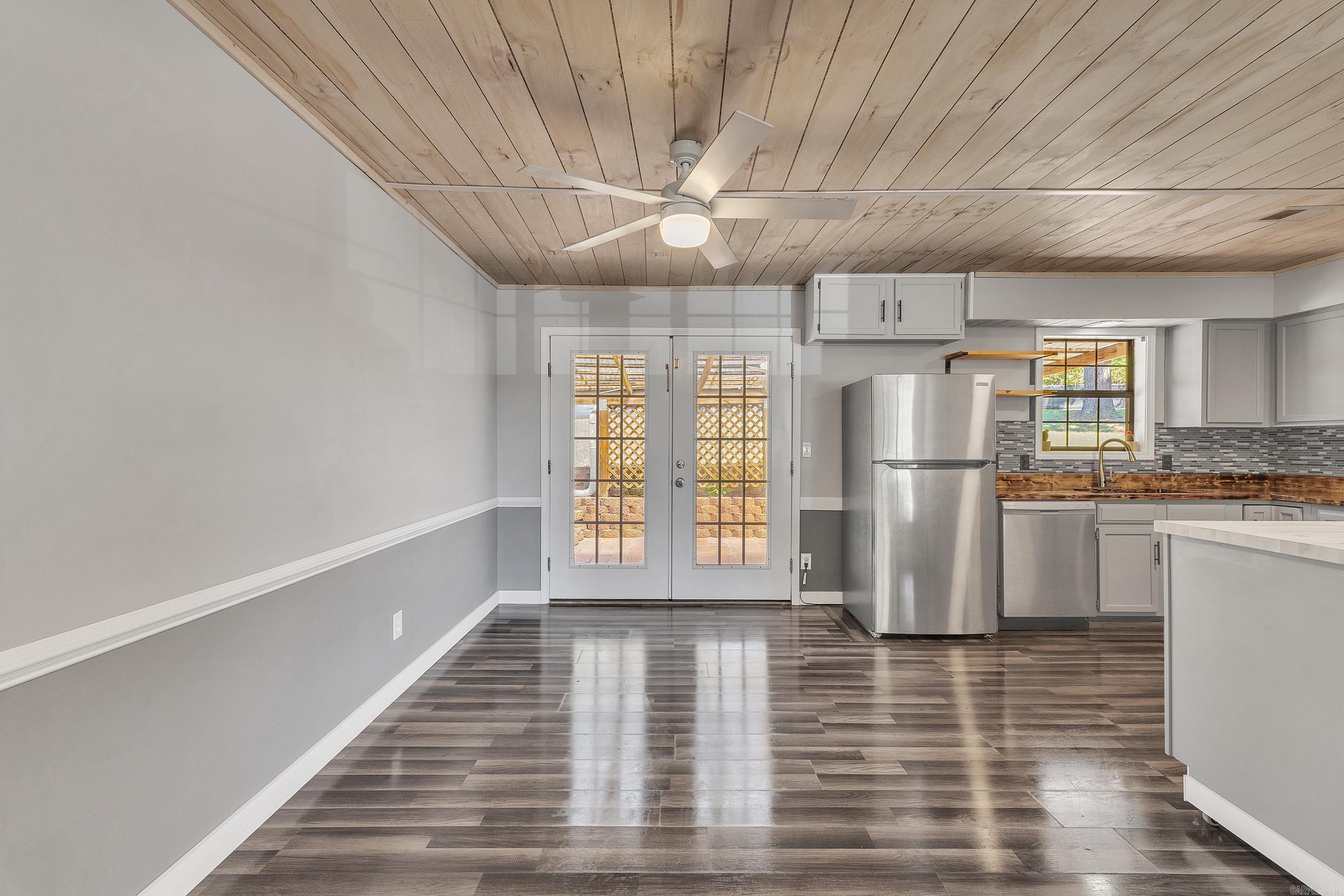 NORFORK HEIGHTS ADD TO NORFORK - Residential