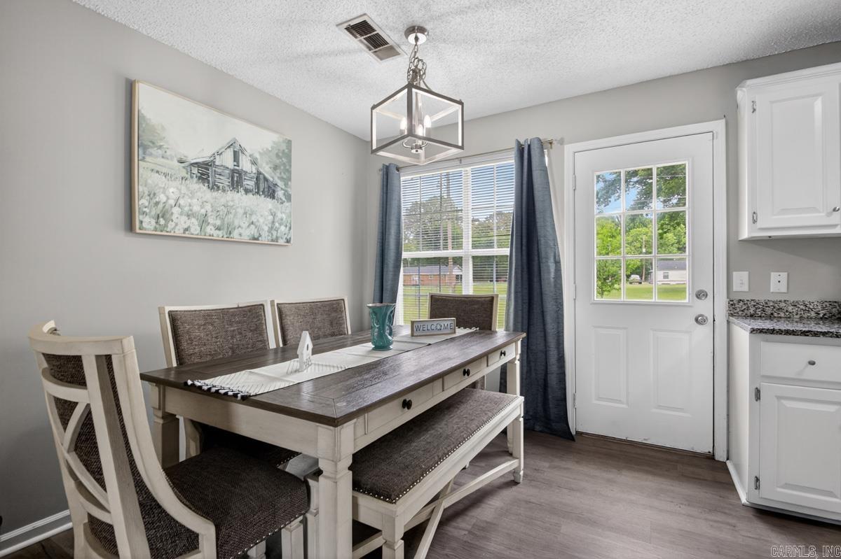 CLOVER RIDGE - Residential