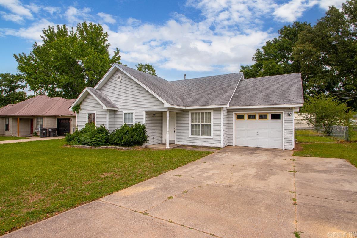 CLOVER RIDGE - Residential