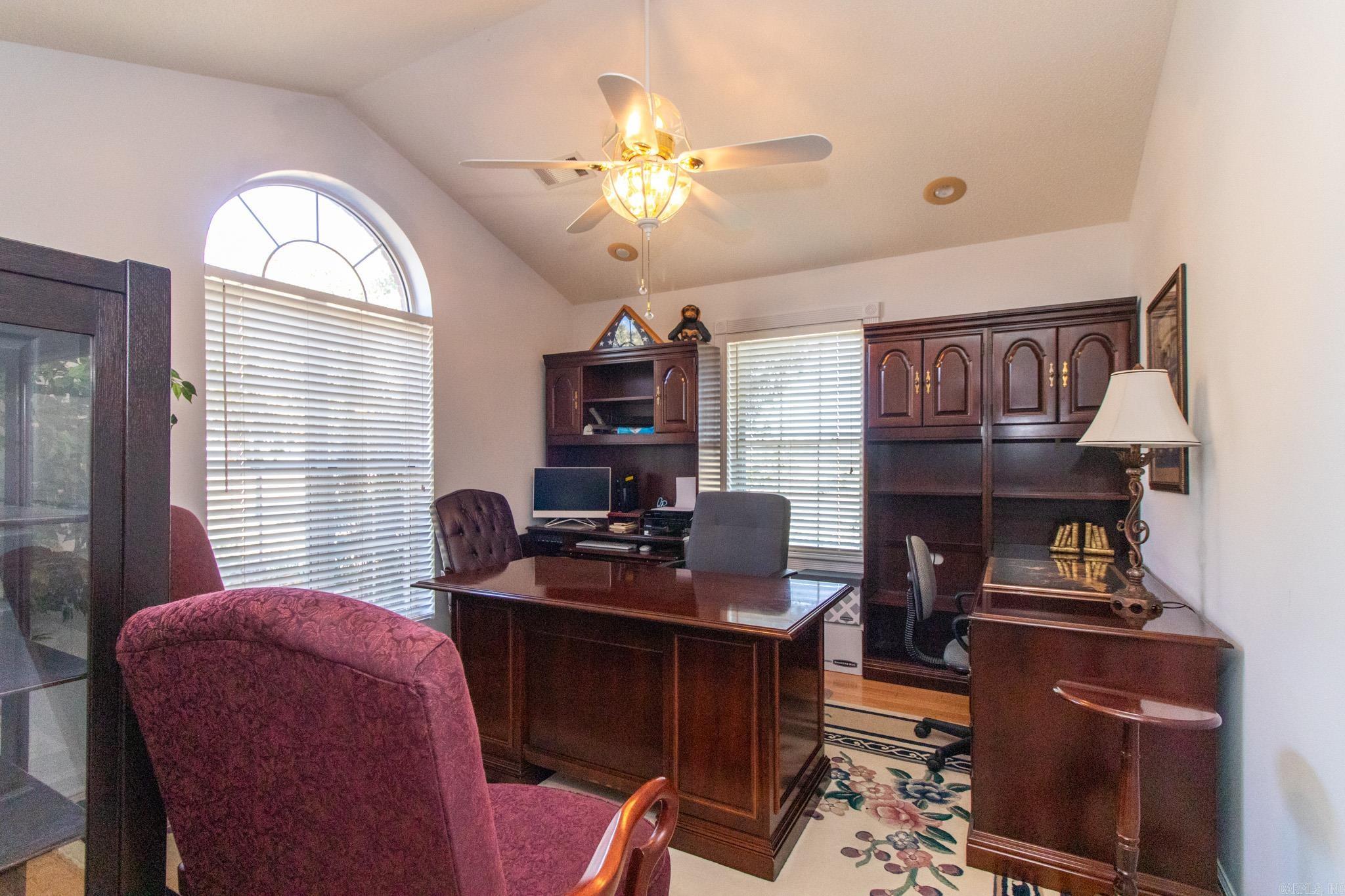 BRIARCREST - Residential